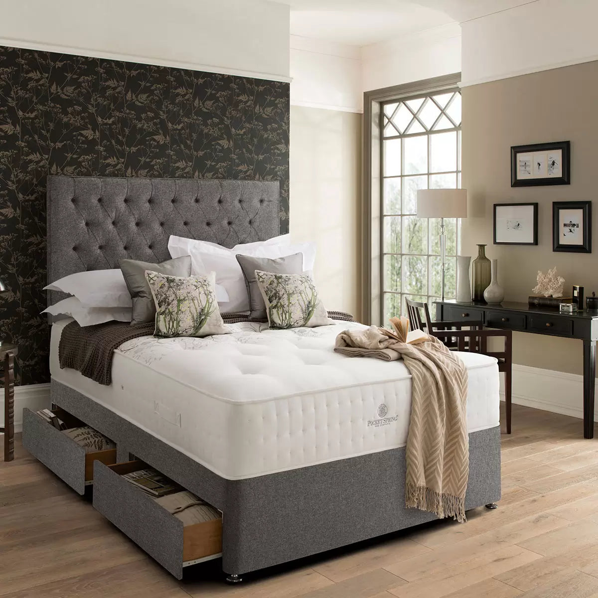Pocket Spring Bed Company Pemberley Mattress & Light Grey Divan with 4 Drawers