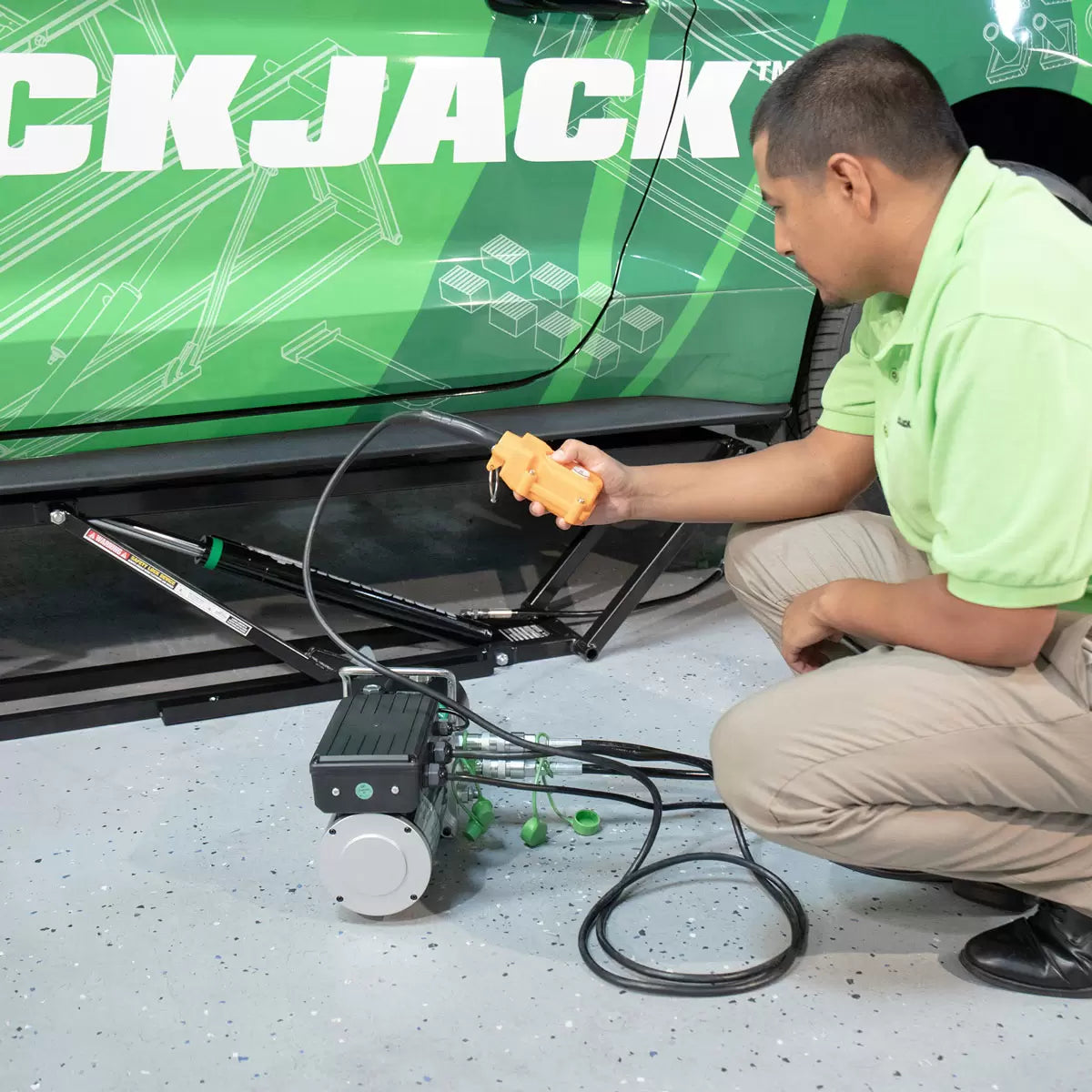 QuickJack Portable Automatic Car Lift System Jack (2, 268kg Capacity)