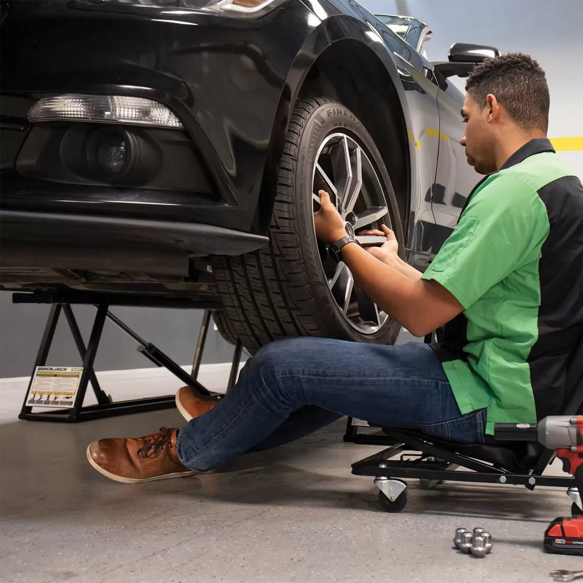 QuickJack Portable Automatic Car Lift System Jack (2, 268kg Capacity)