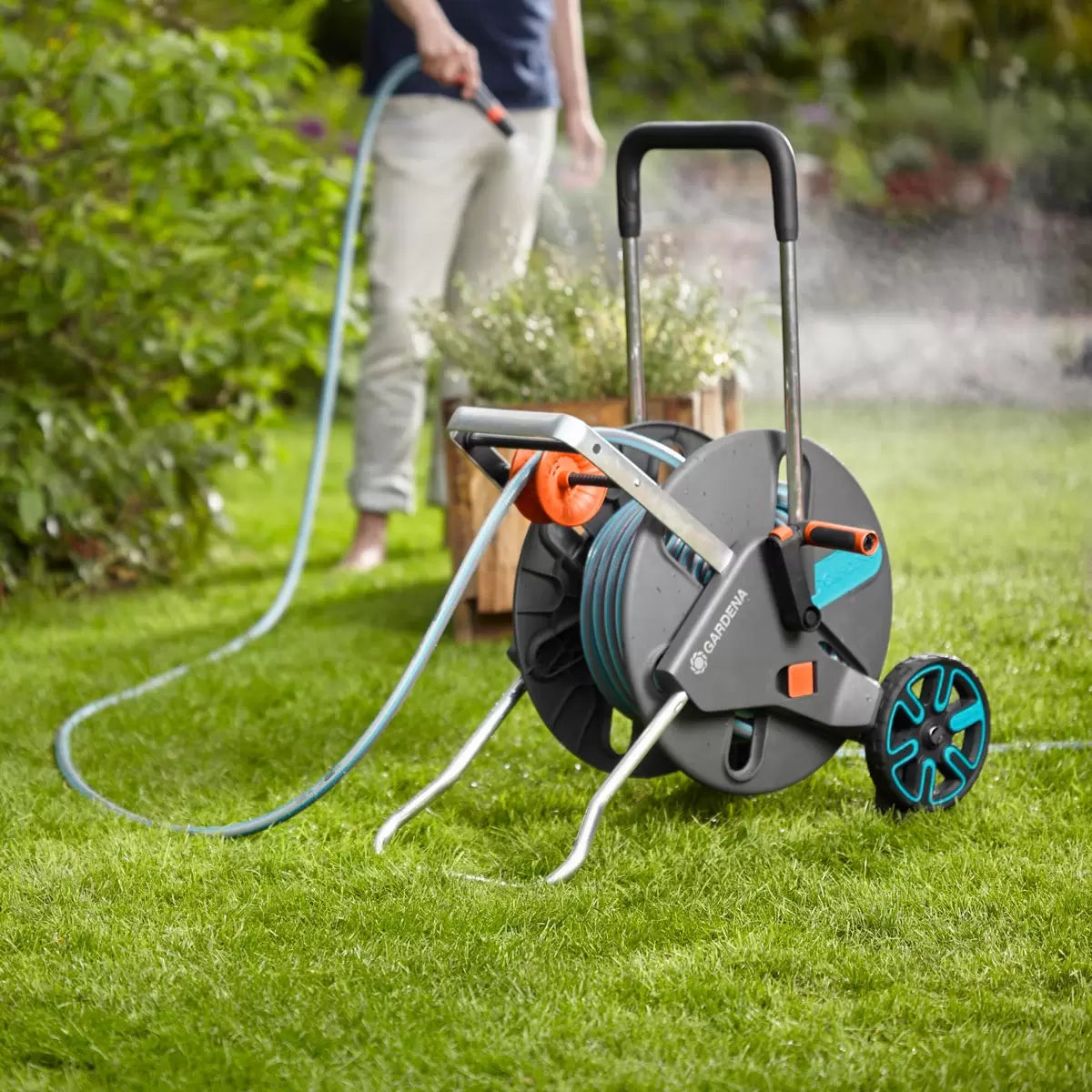 Gardena 50m (164ft) CleverRoll L Easy Hose Trolley Set