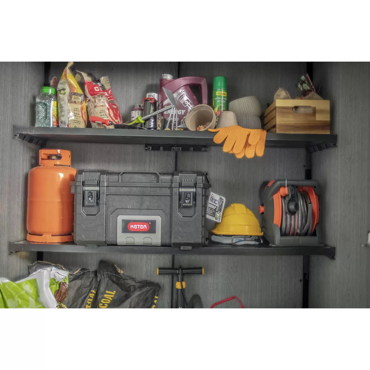 Keter Cortina Alto 4ft 6" x 2ft 4" (1.4 x 0.7m) 1, 415 Litre Vertical Storage