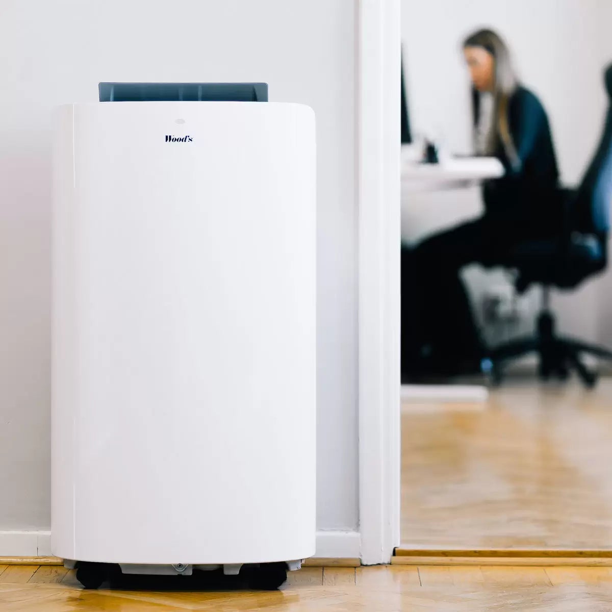 Wood's Cortina 12K BTU Portable Air Conditioner with Remote Control & WiFi Function, view 5