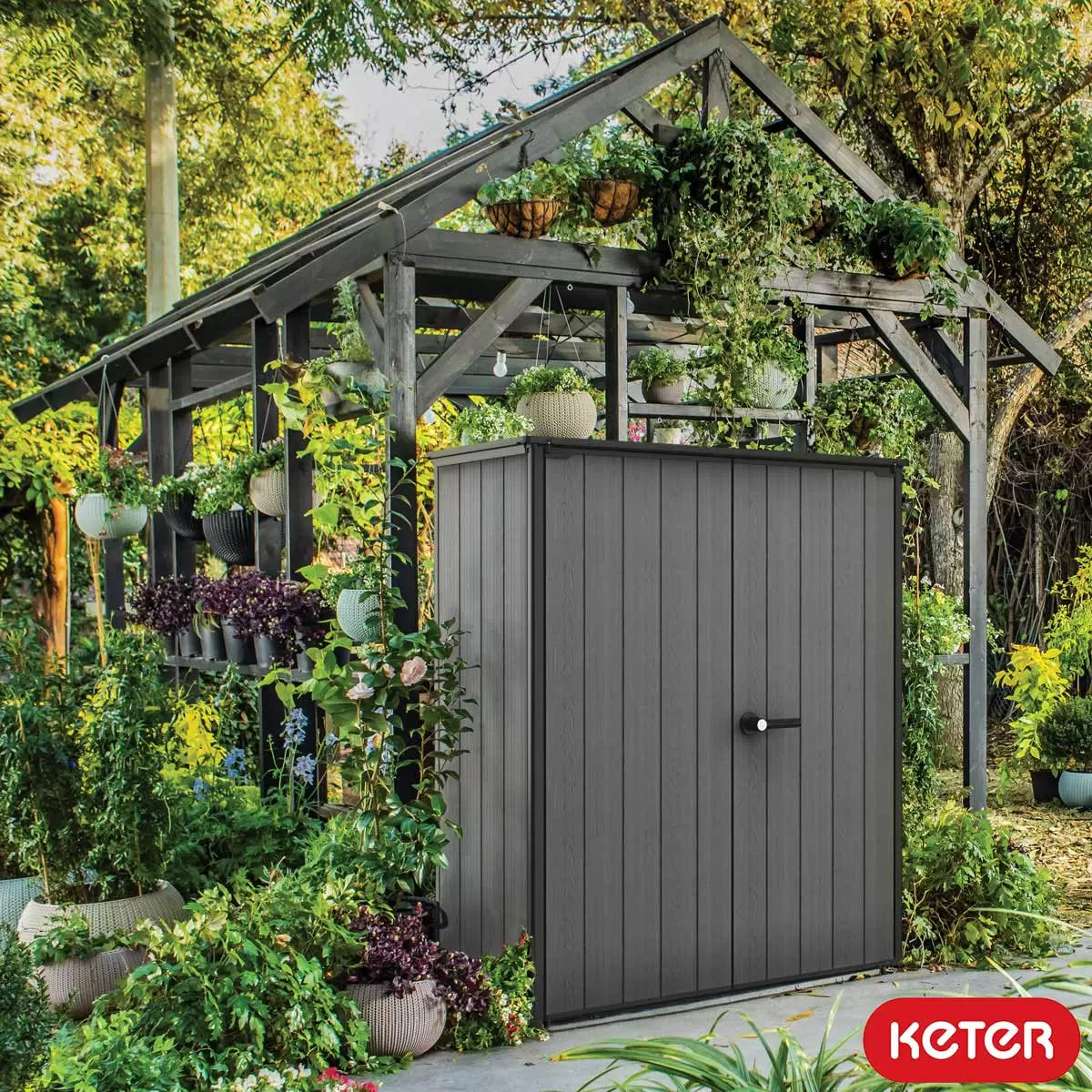 Keter Cortina Alto 4ft 6" x 2ft 4" (1.4 x 0.7m) 1, 415 Litre Vertical Storage