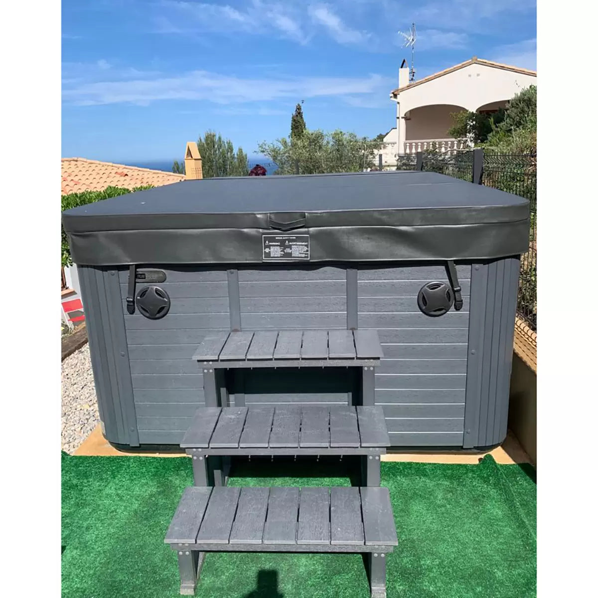 Platinum Spas Ares 14ft (4.3m) 36-Jet, 3 Seater Swim Spa - Delivered
