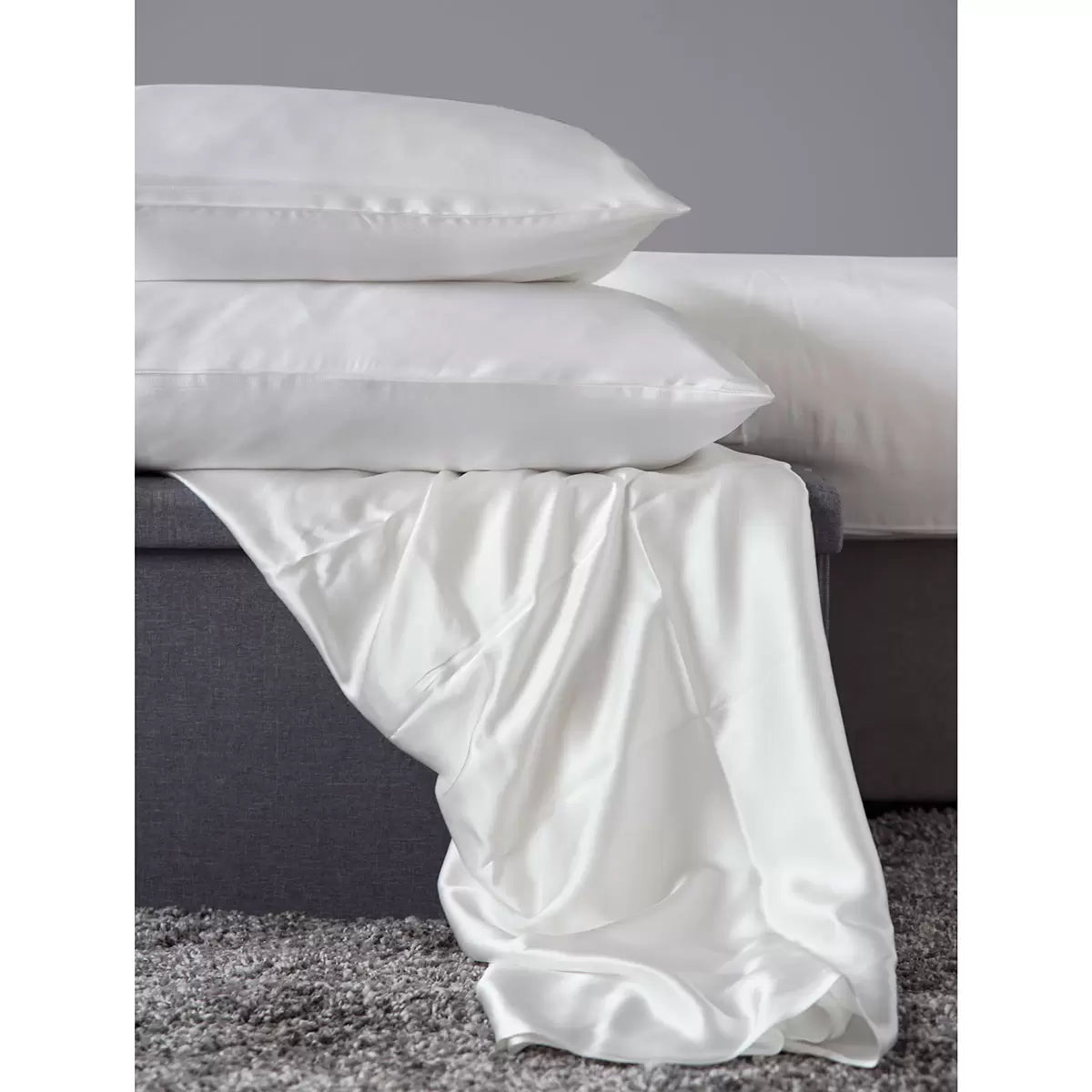 Belledorm 100% Mulberry Silk Ivory Bedding Bundle in 3 Sizes