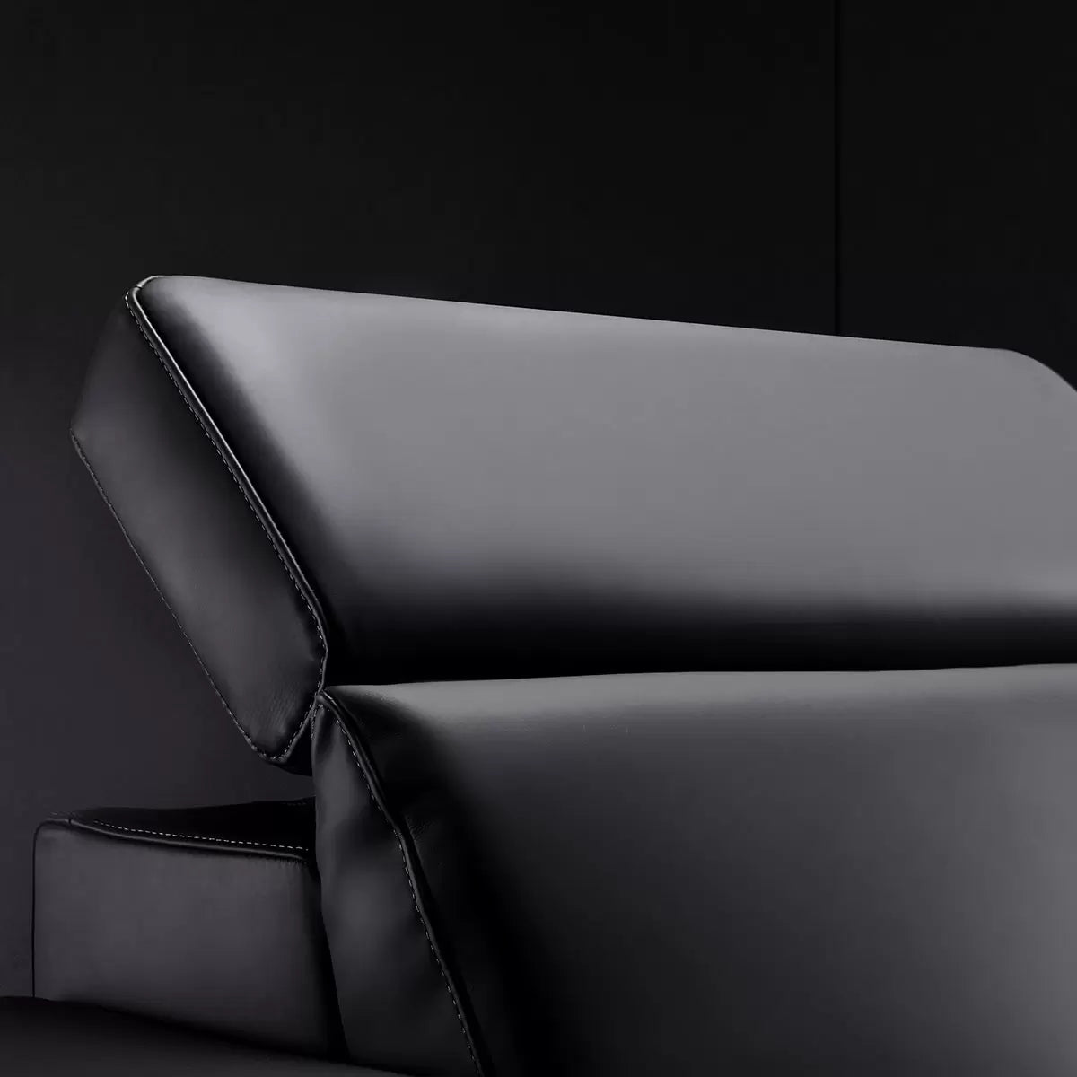 Valencia Barcelona Row of 5 Black Leather Power Reclining Home Theatre Seating