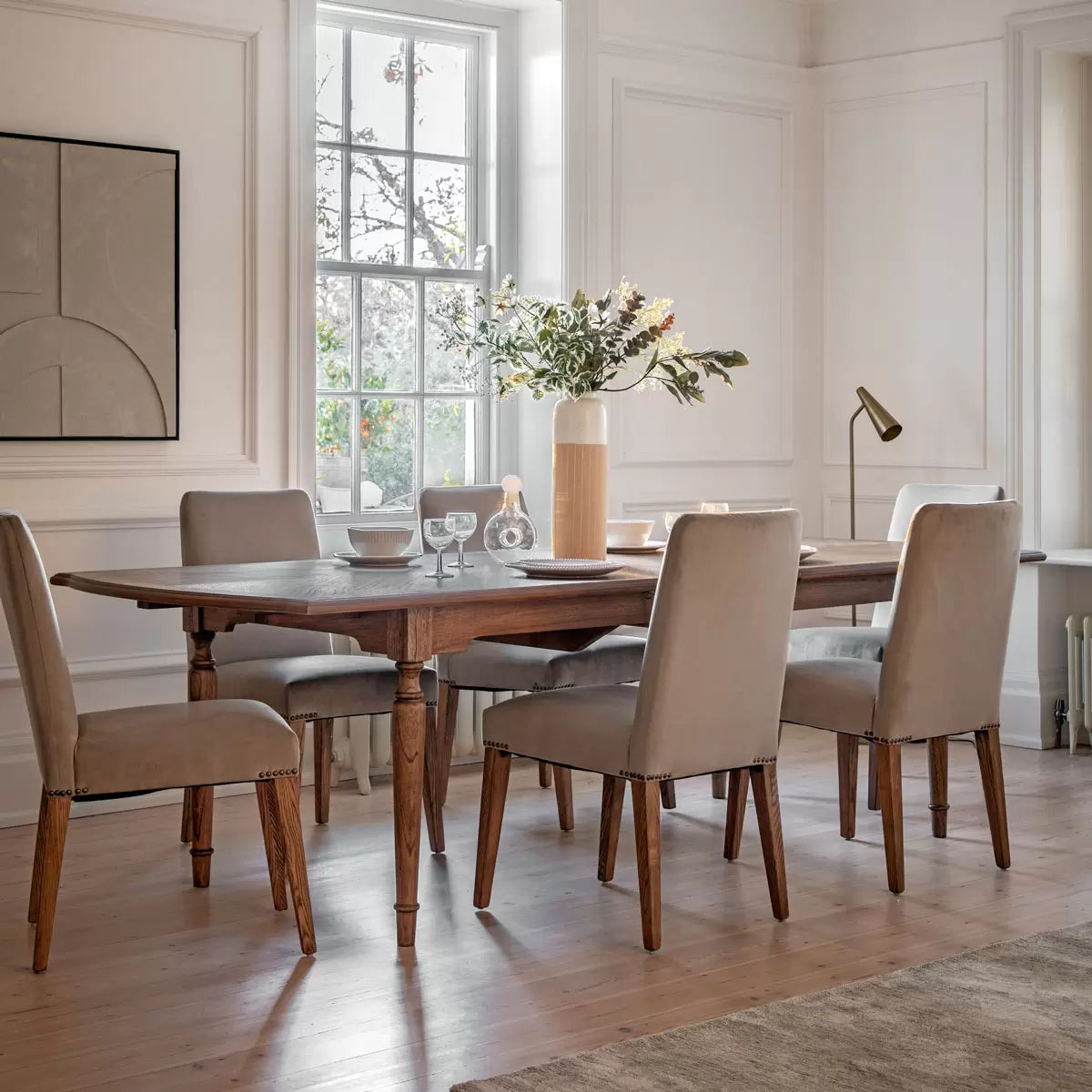 Gallery Highgrove Extending Dining Table, Seats 6-8