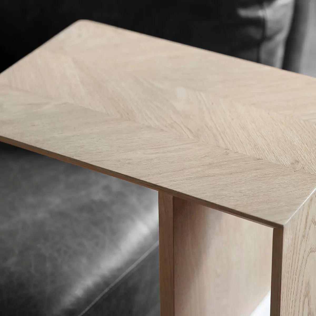 Gallery Milano Oak Sofa Table