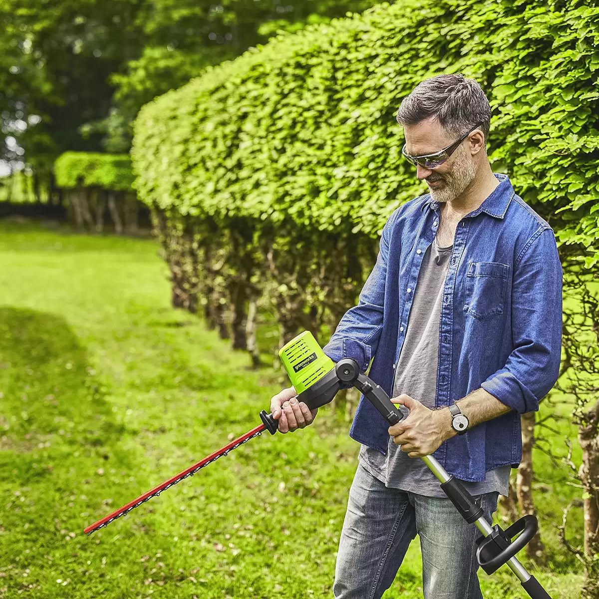 Greenworks 60V DigiPro 51cm (20") Long Reach Cordless Hedge Trimmer (Tool Only)