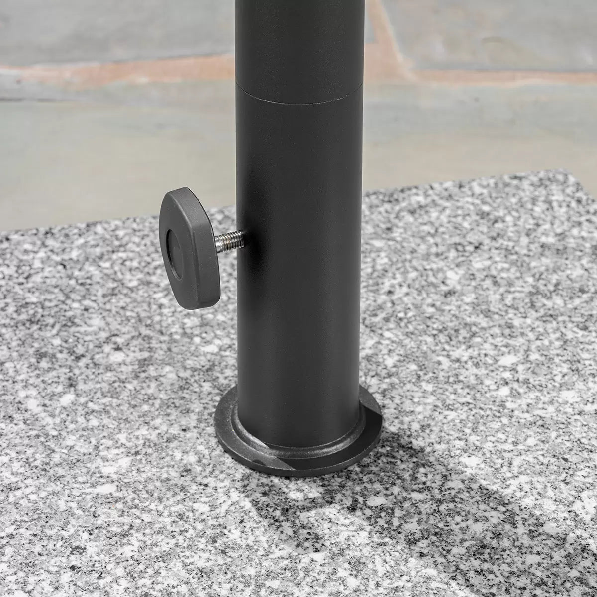 SunVilla Pembrooke Granite Umbrella Base