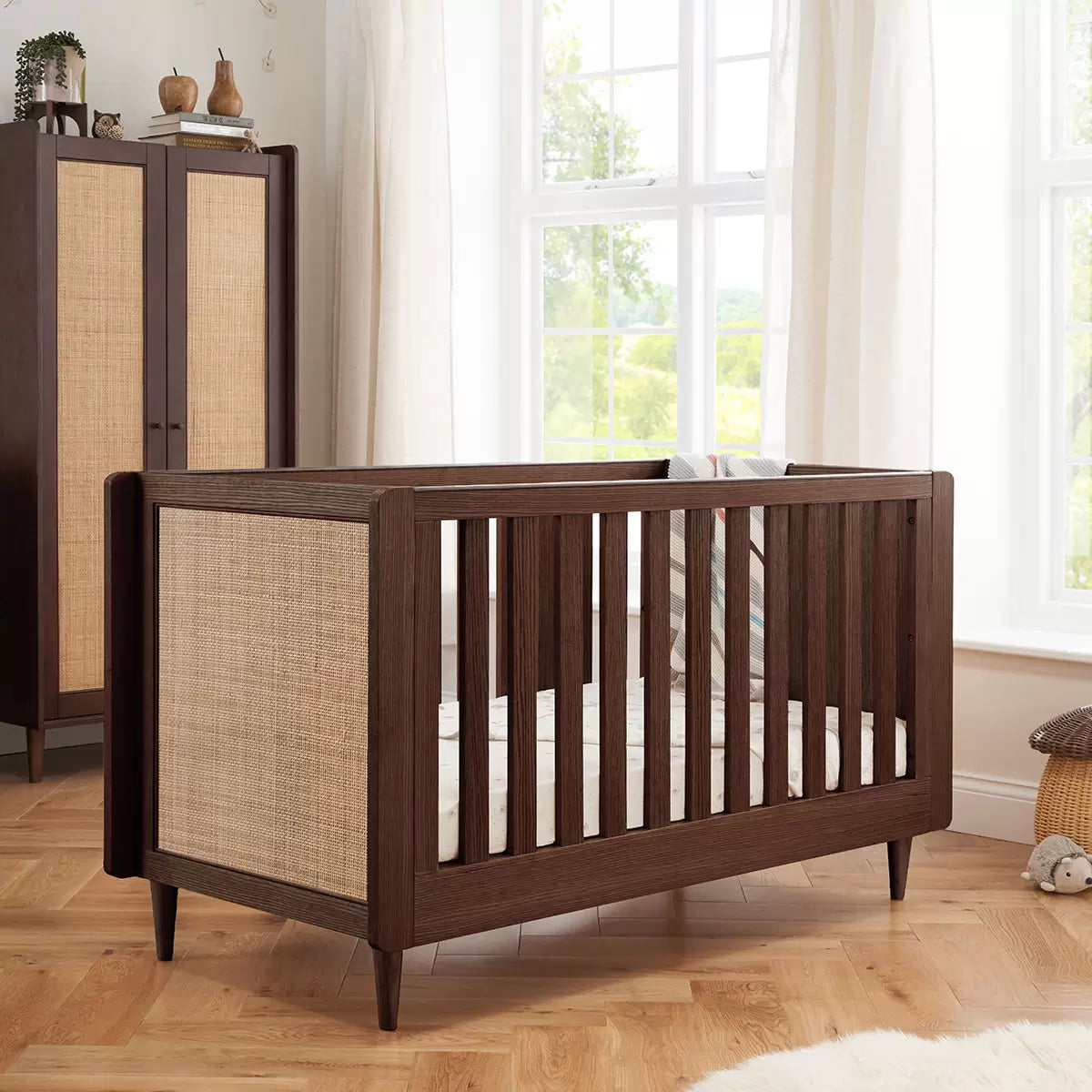 Tutti Bambini Japandi 4 Piece Nursery Set, Walnut