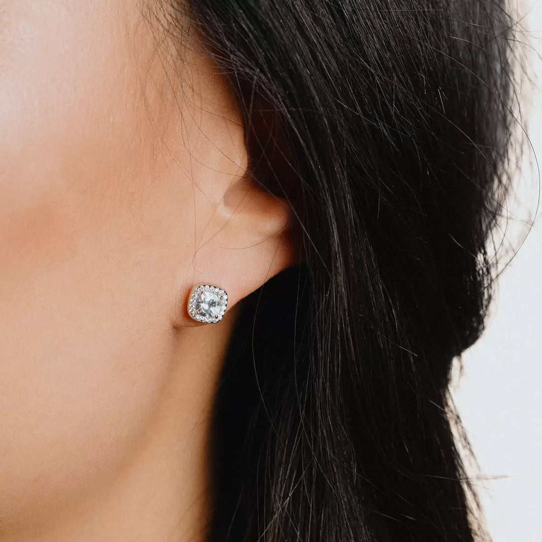 Diamonfire Sterling Silver Square Pave Set 1.57 Carat Cubic Zirconia Stud