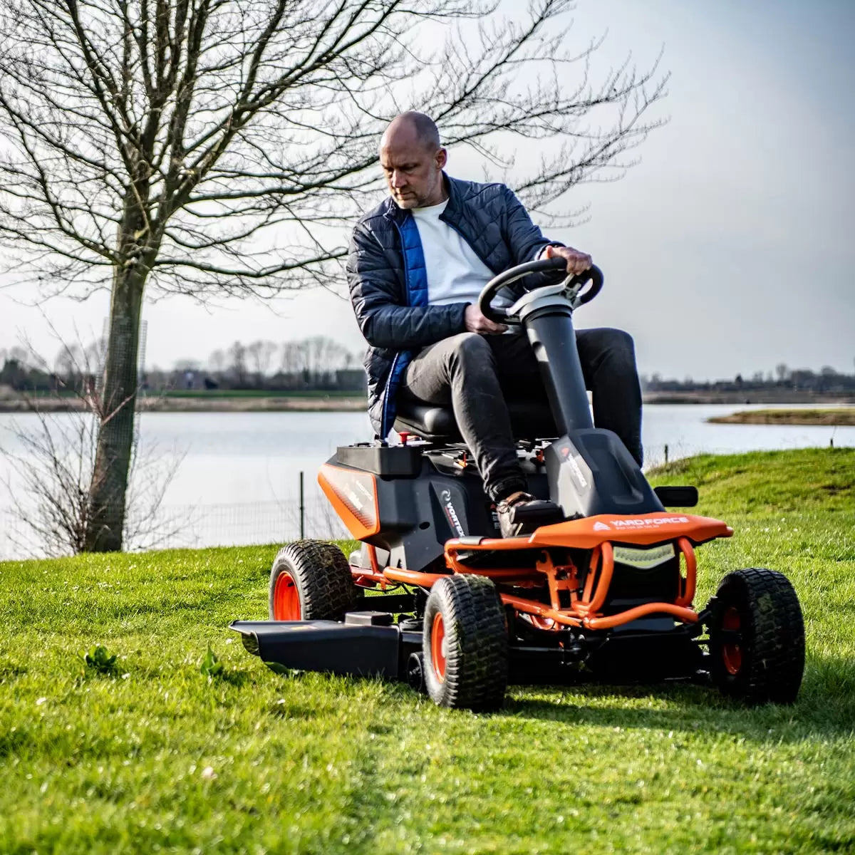 Yard Force ProRider E559 56V Ride-On Lawn Mower