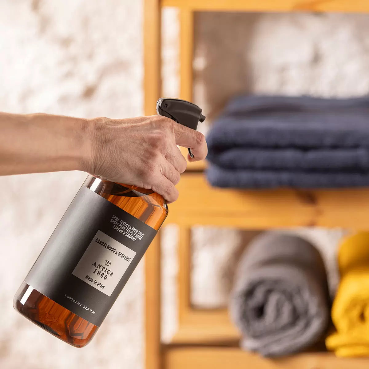 Antiga 1860 Home Textile & Room Spray, 1L in 2 Scents, view 5