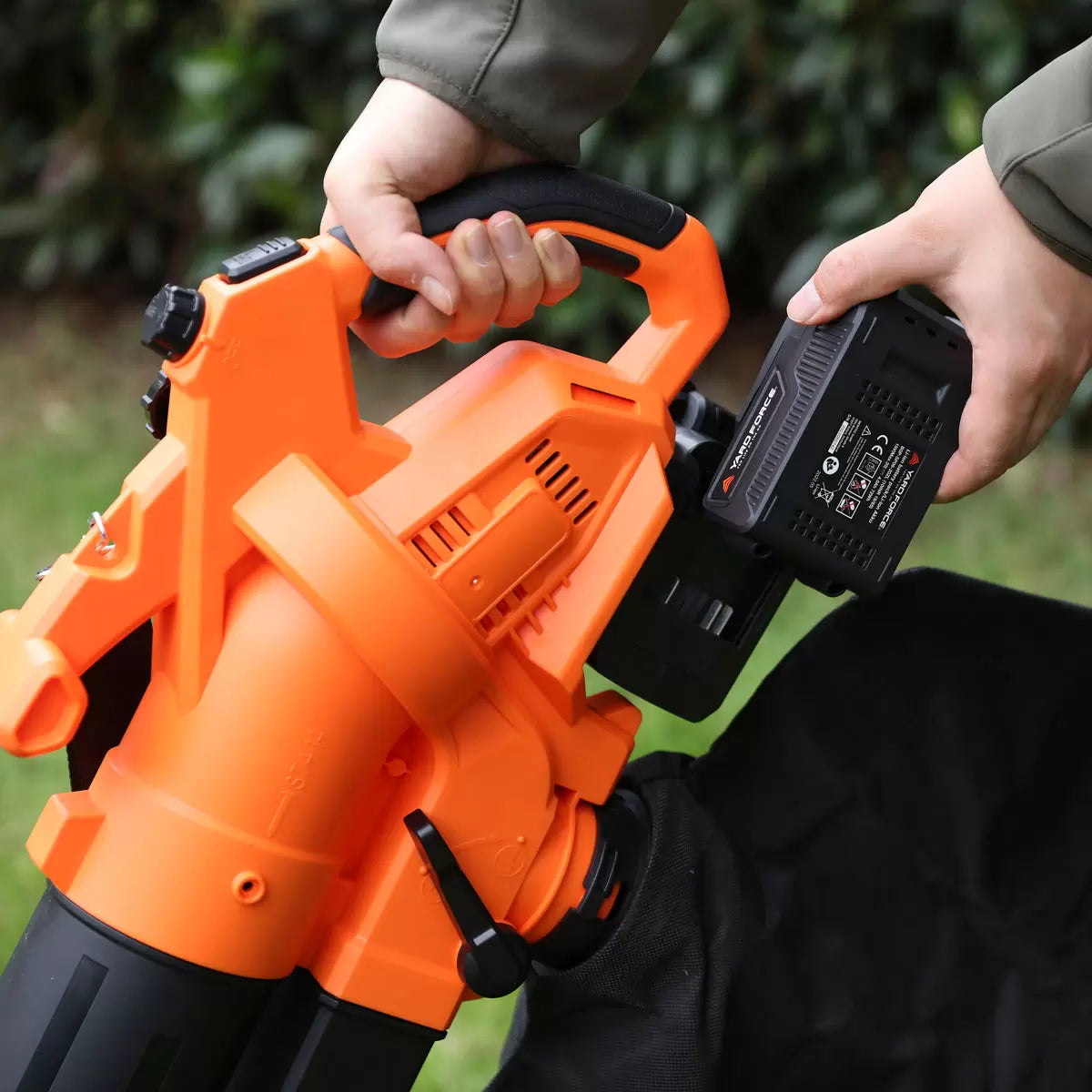 Yard Force 40V Blower Vacuum + 2 x 20V (4Ah) Battery & Twin Charger Bundle
