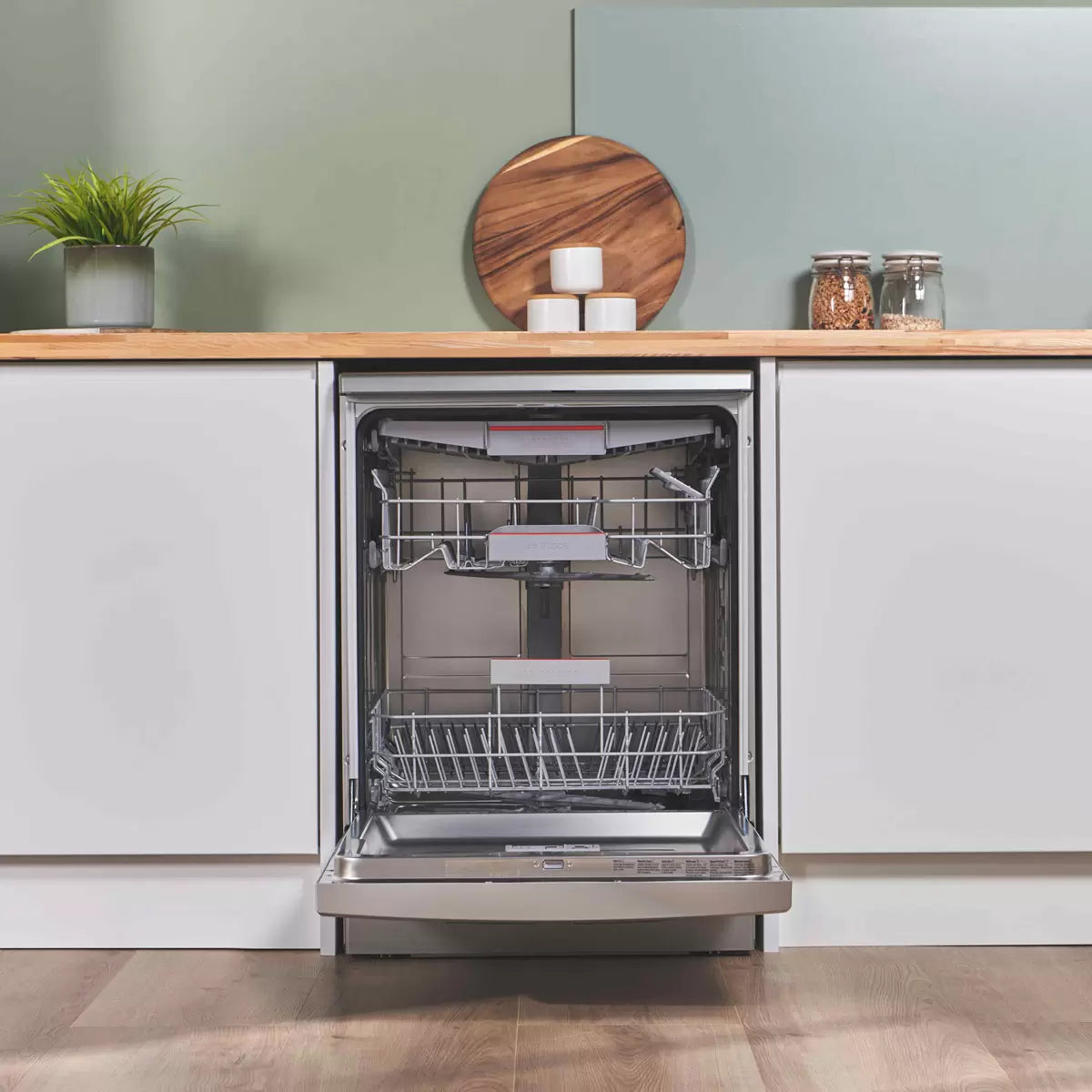 Bosch Series 6 SMS6ZCI10G, 14 Place Setting, Freestanding Dishwasher, B Rated