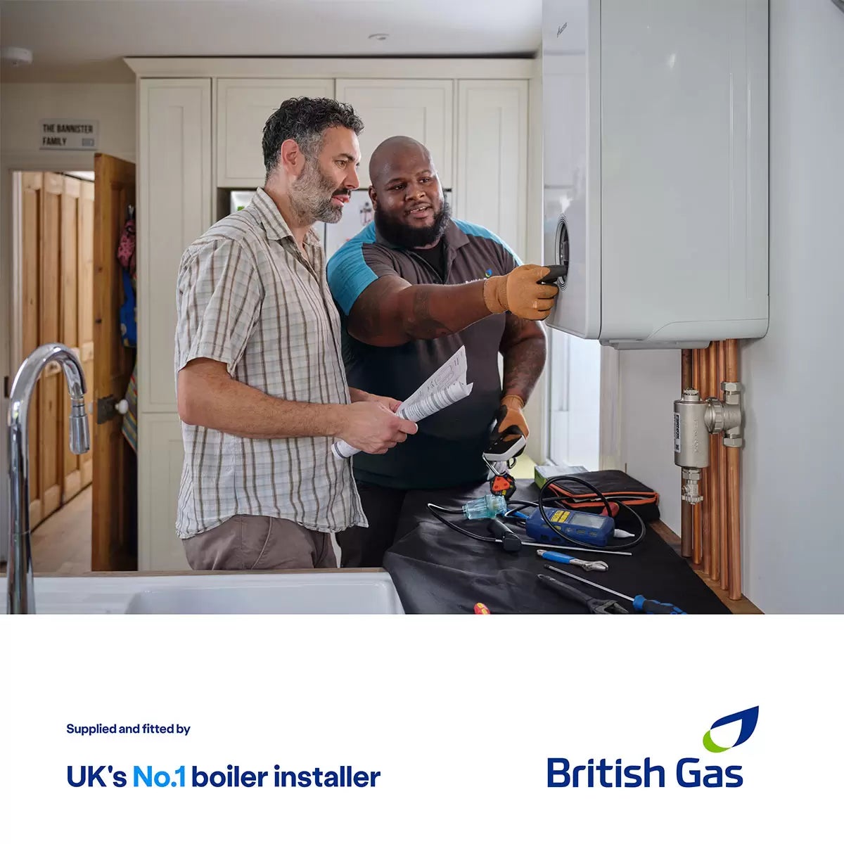 Worcester Bosch 4000 30kW Combi Boiler Installed by British Gas, view 4