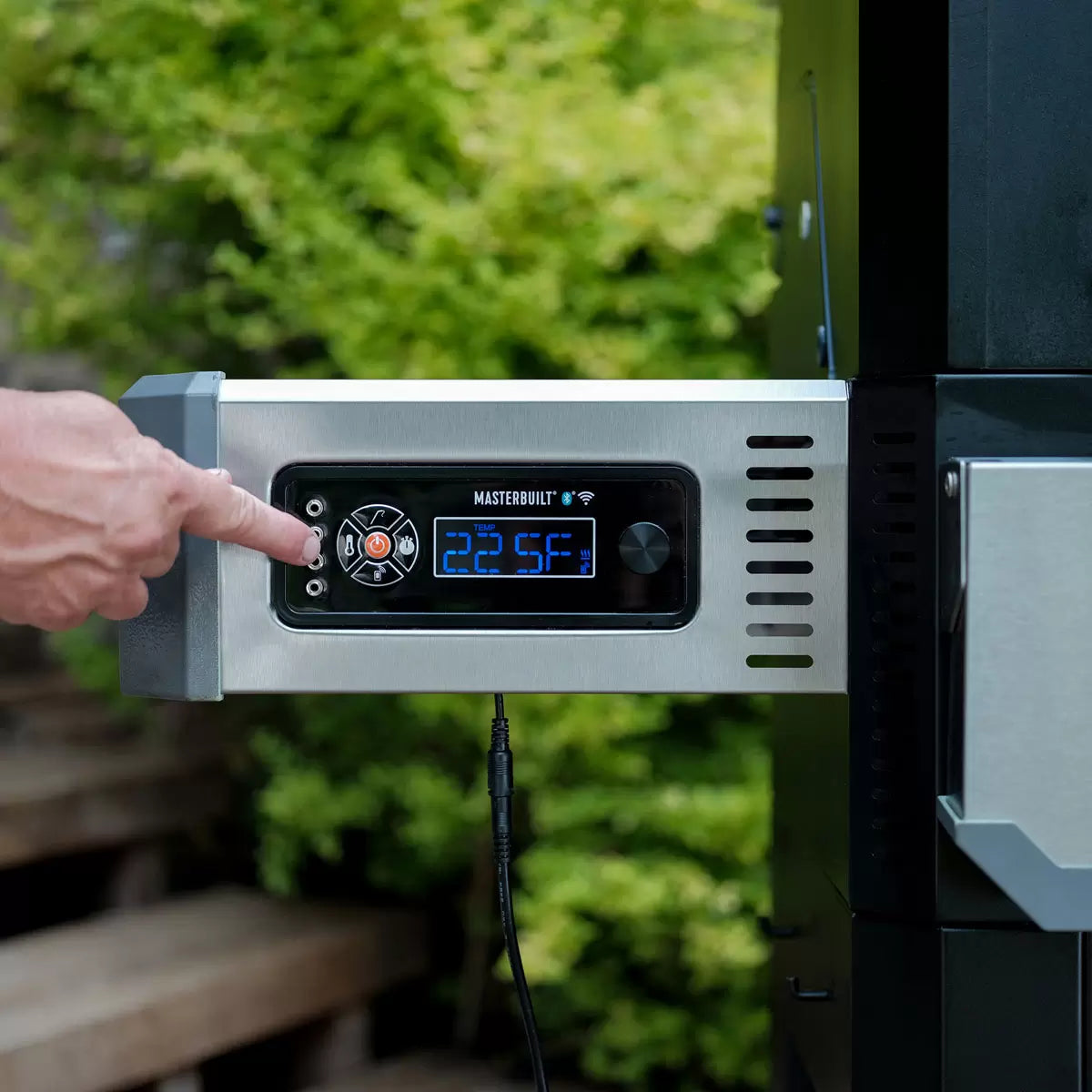 Masterbuilt Gravity Series 900 Digital Charcoal Grill & Smoker + Pizza Oven