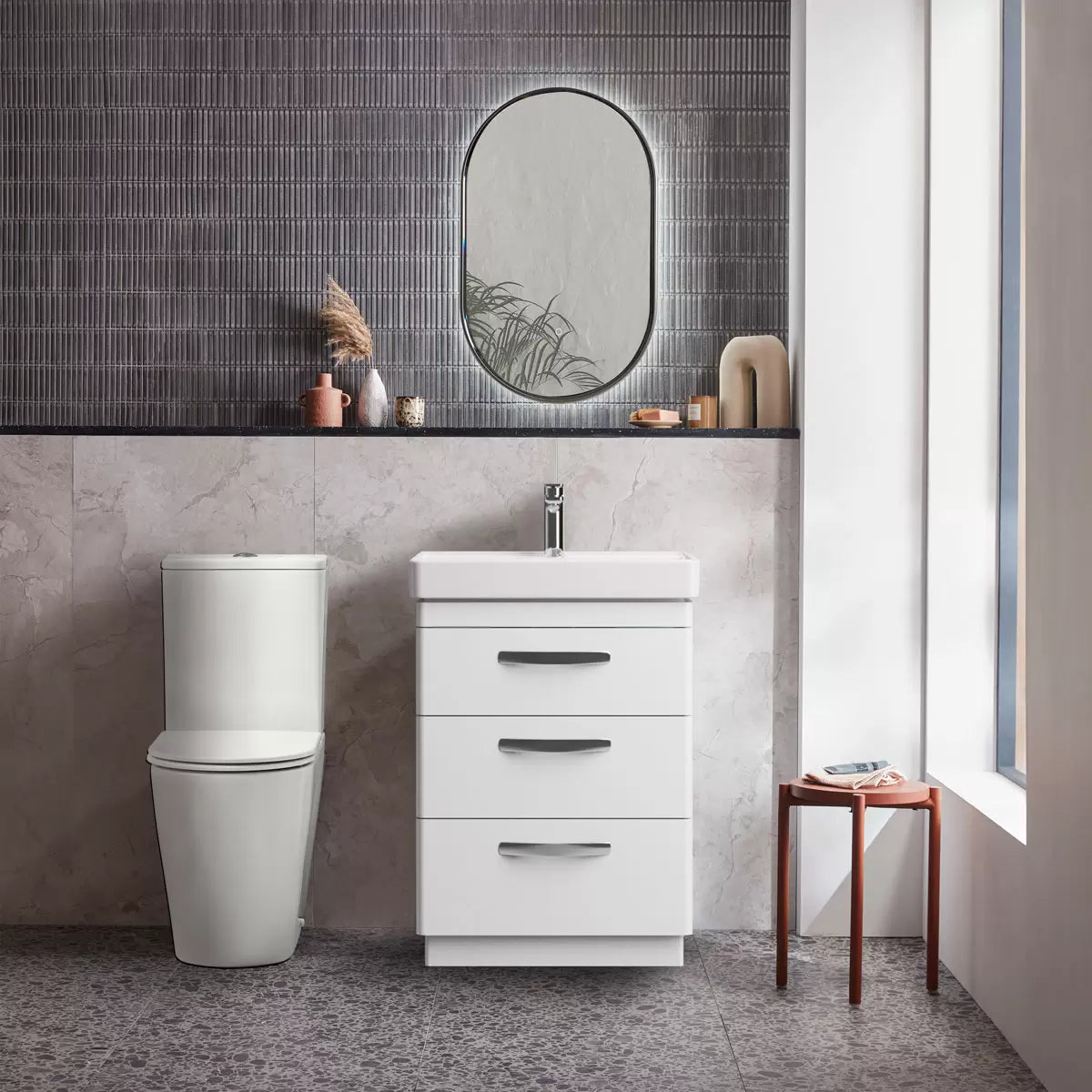 Tavistock Curve 60.0 cm 3 Drawer Floor Mounted Vanity Unit