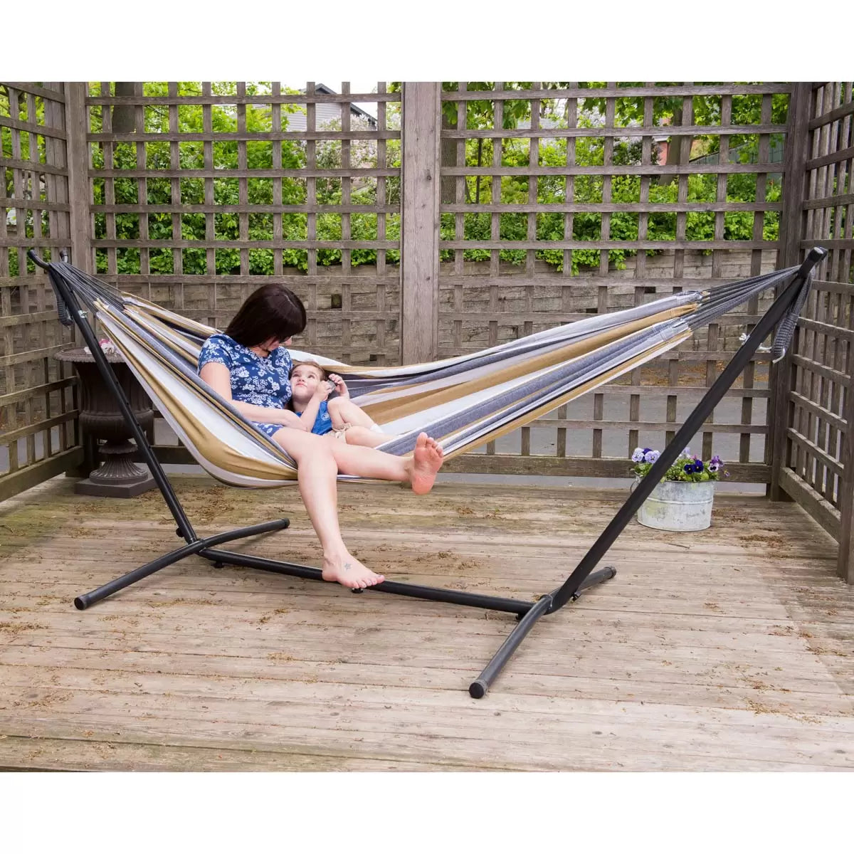 Vivere Cotton Hammock with Steel Frame and Premium Carry Bag (9 ft)
