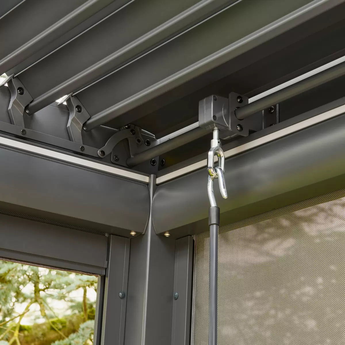 Alvivo 9ft 7" x 12ft 10" (2.9 x 3.9m) Louvered Aluminium Pergola Bundle