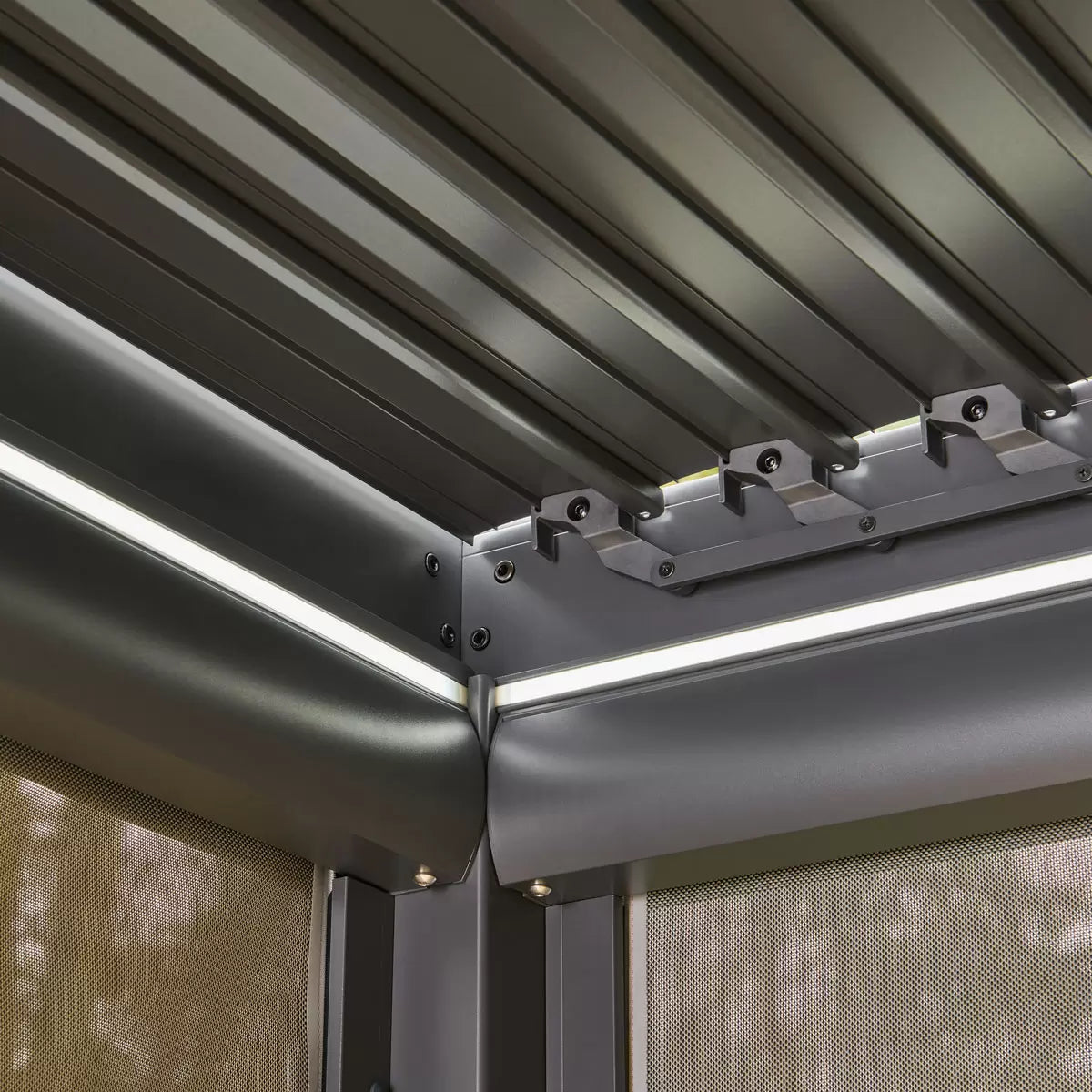 Alvivo 9ft 7" x 12ft 10" (2.9 x 3.9m) Louvered Aluminium Pergola Bundle