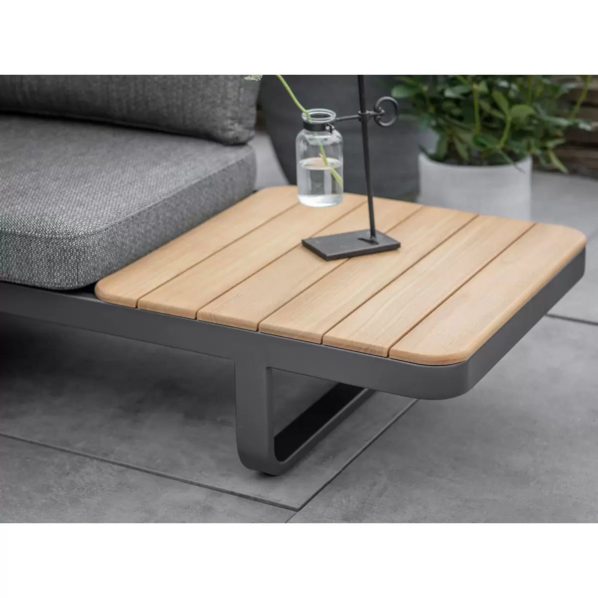 Bramblecrest Montpellier Modular Corner Sofa Patio Set with Side & Coffee Tables
