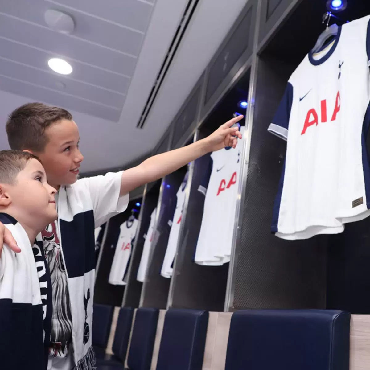 Virgin Experience Days Tottenham Hotspur Stadium for Two