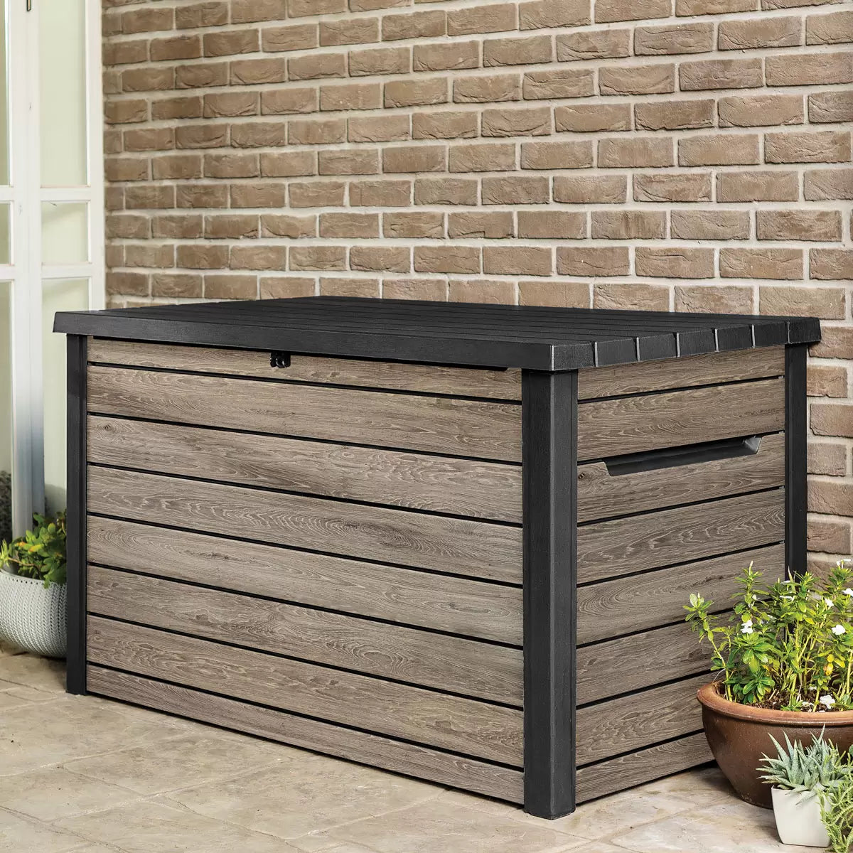 Keter Ashwood Signature 870 Litre (230 Gallon) Outdoor Storage Deck Box