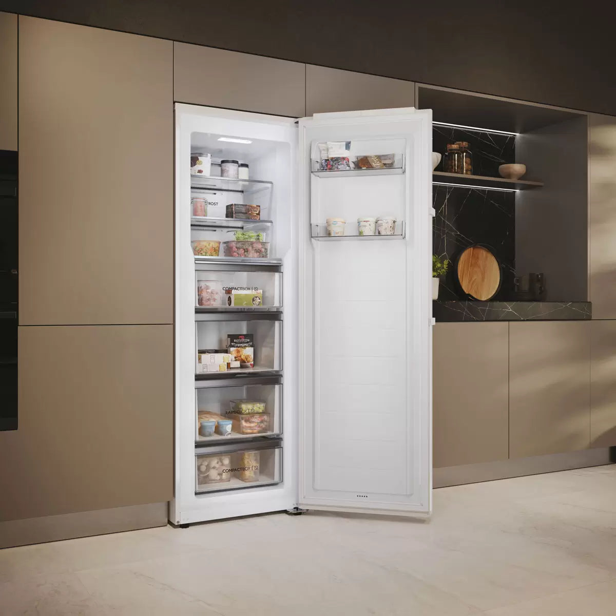 Haier H4F272WEH1K, InstaSwitch Freezer, E Rated in White