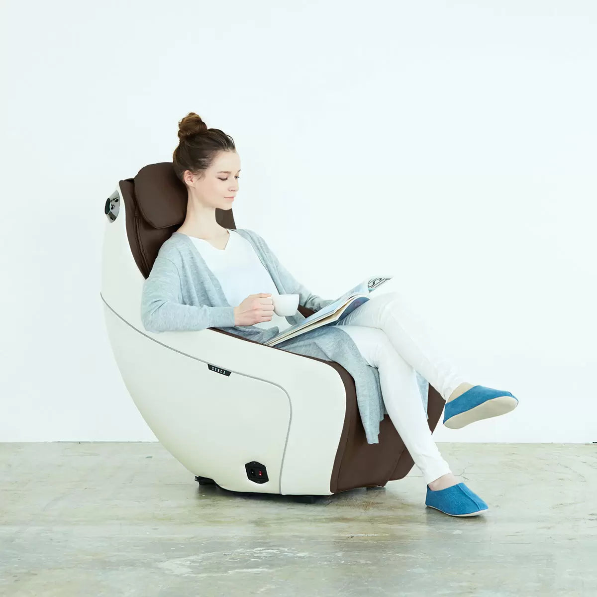 SYNCA CirC Massage Chair