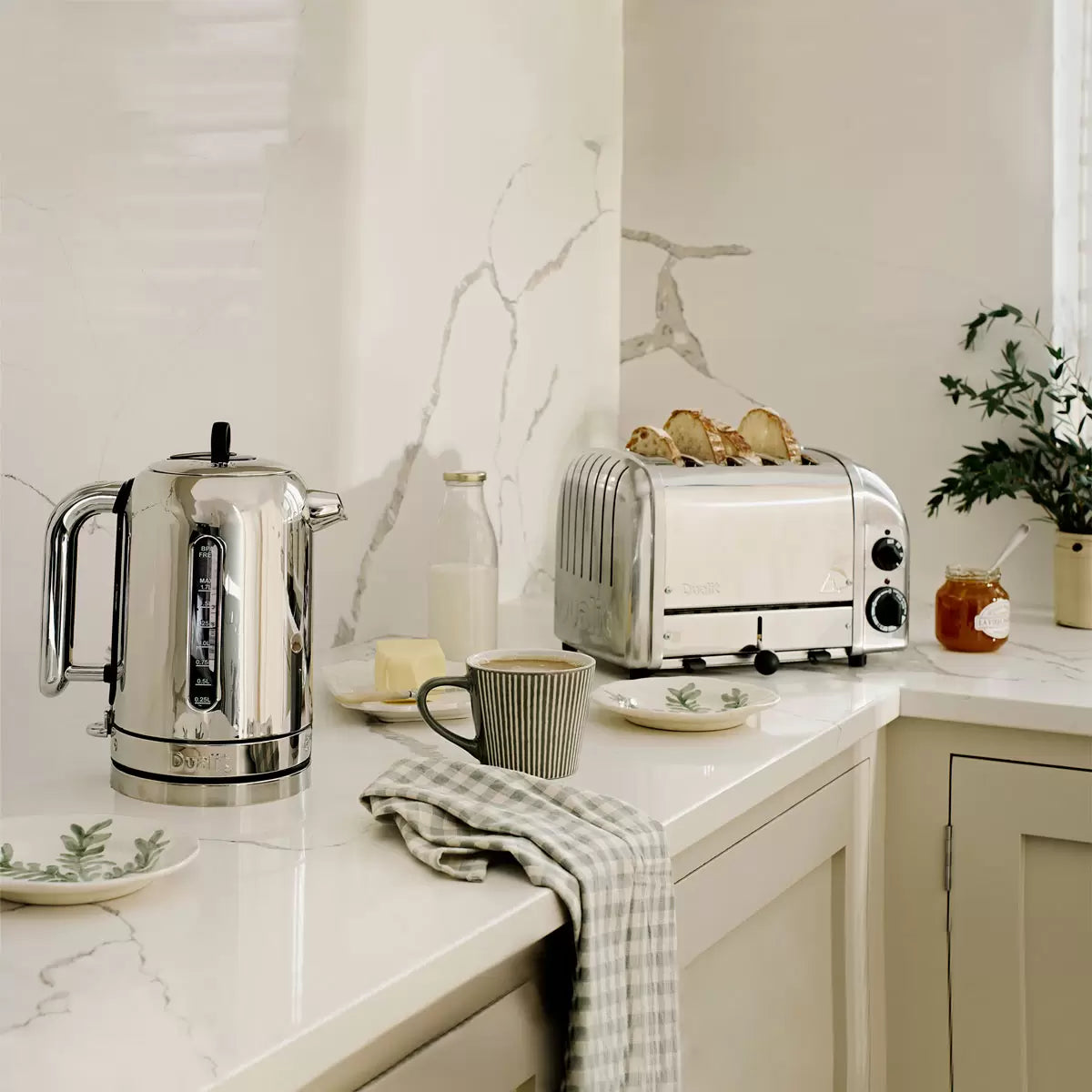 Dualit Classic 4 Slot Toaster With Sandwich Cage, Polished Stainless Steel 40590
