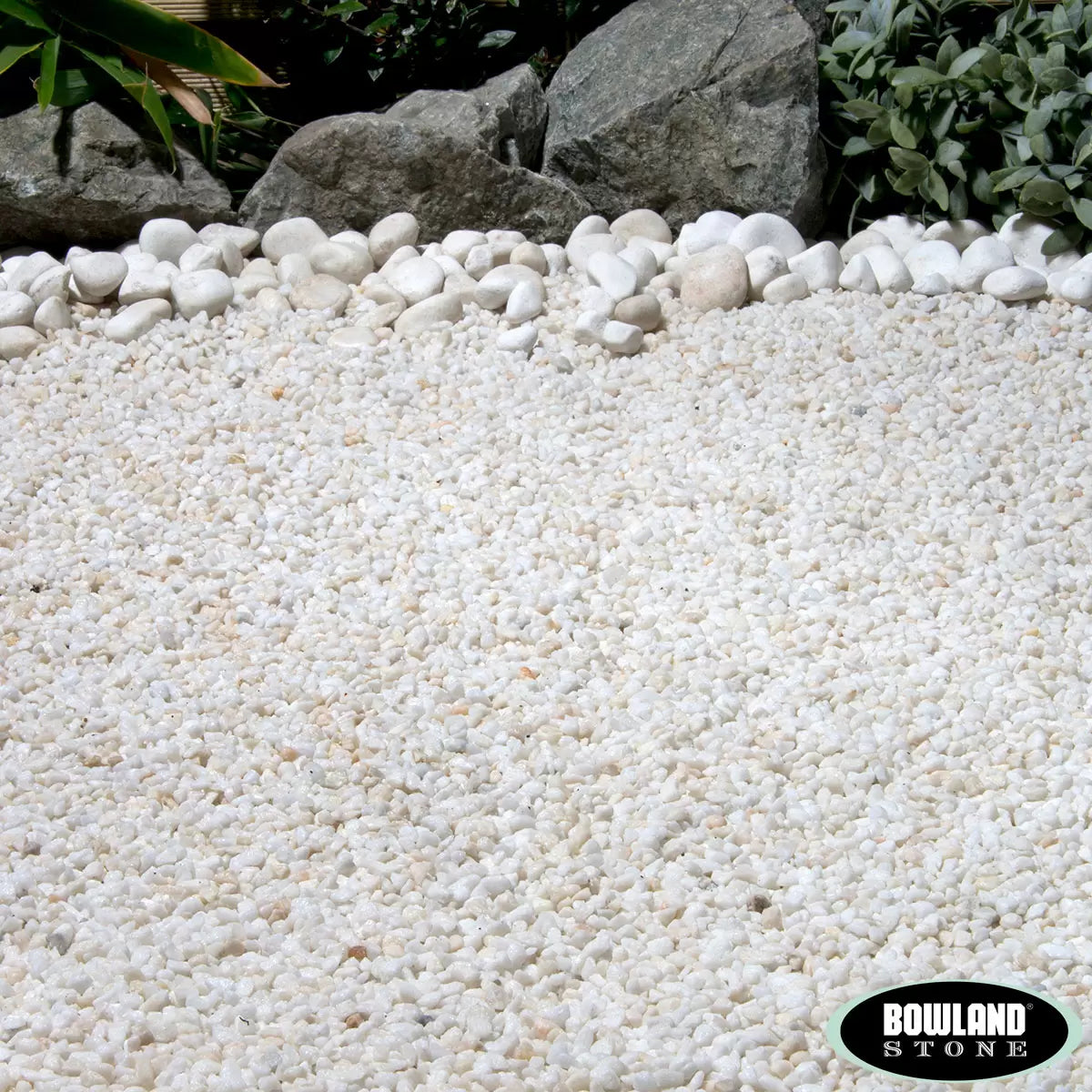 Bowland Stone White Marble Pebbles 8-11mm (750kg Bulk Bag)