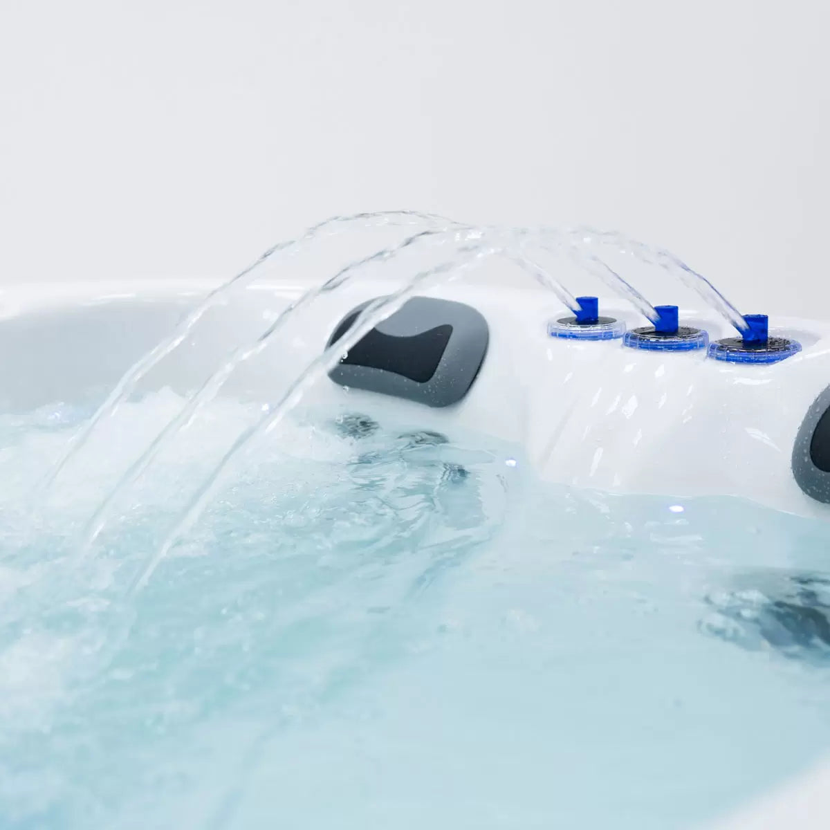 The Wellness Co Relax 1 26-Jet 3 Person Hot Tub - Delivered and Installed