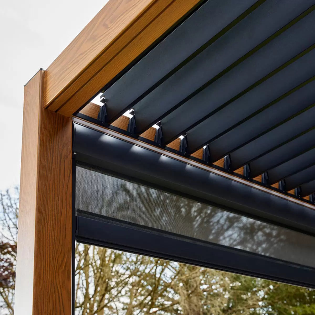 Alvivo 9ft 8" x 13ft 3" (3 x 4m) Wood-Look Louvered Aluminium Pergola Bundle