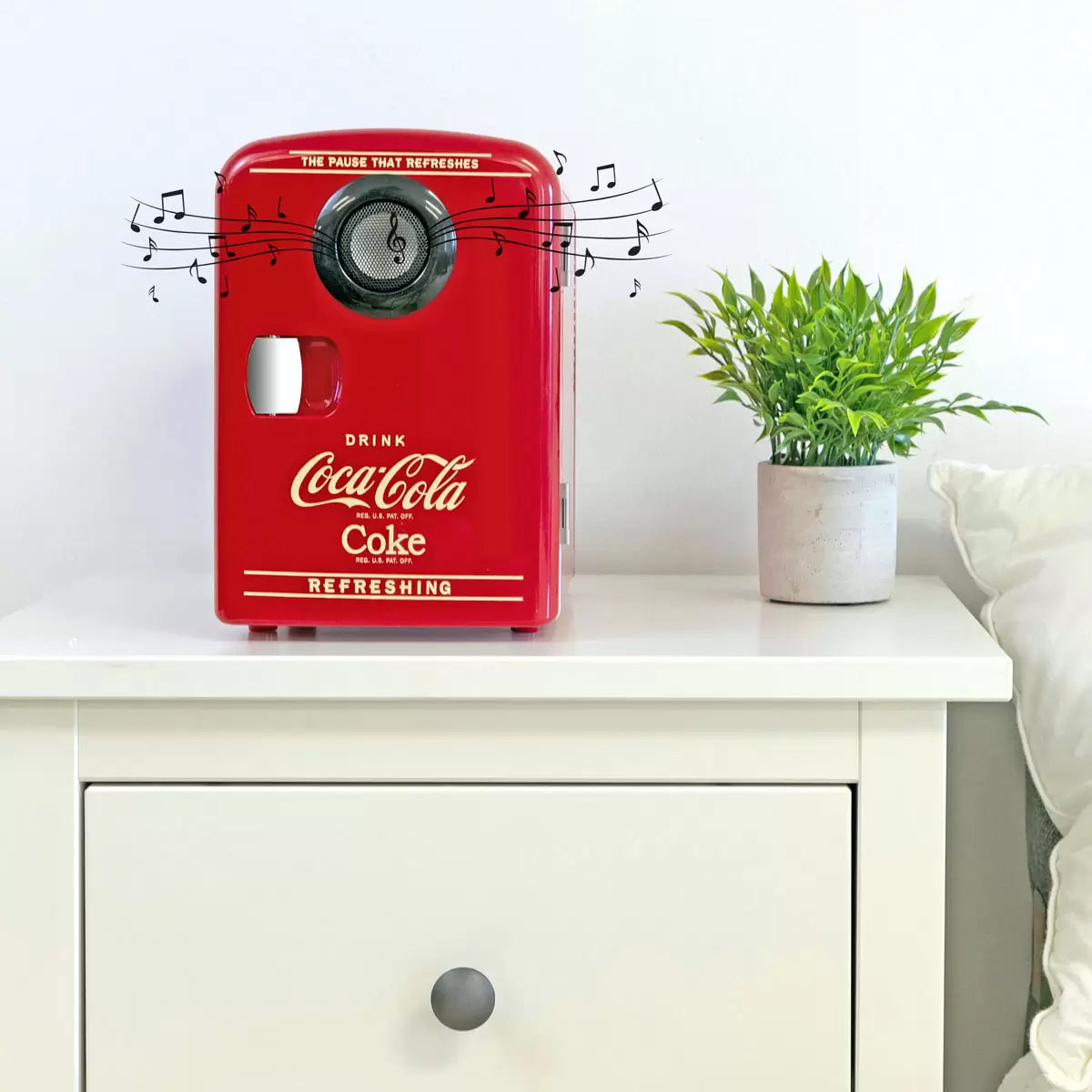 Coca Cola 4L Mini Fridge 6 Can 12V Portable Cooler & Warmer In Red