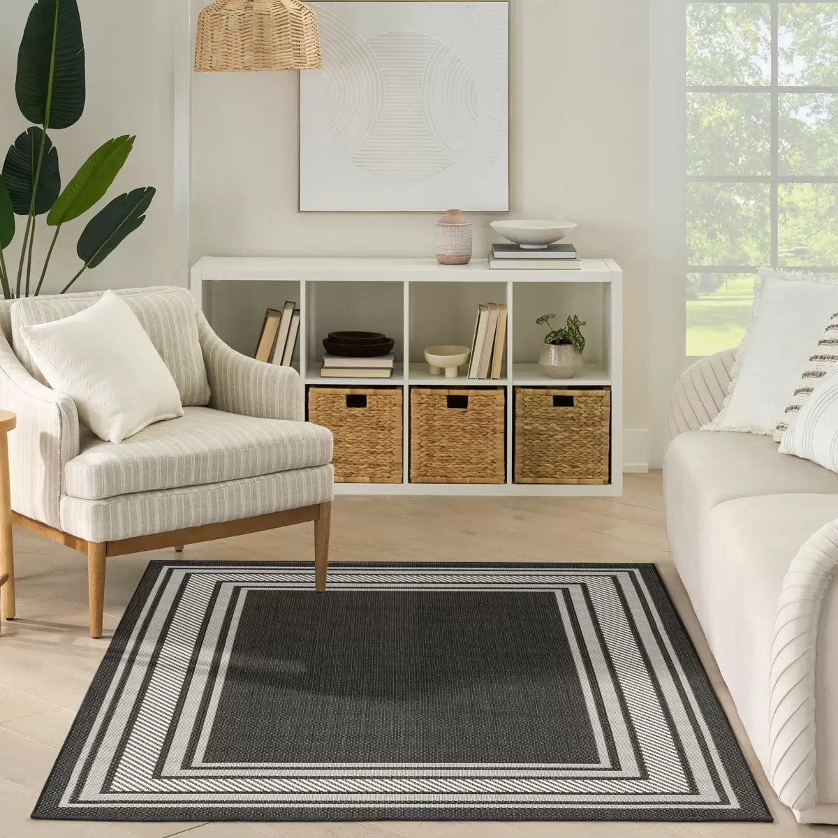 Nourison Horizon Border Black Indoor Outdoor Rug, in 2 Sizes