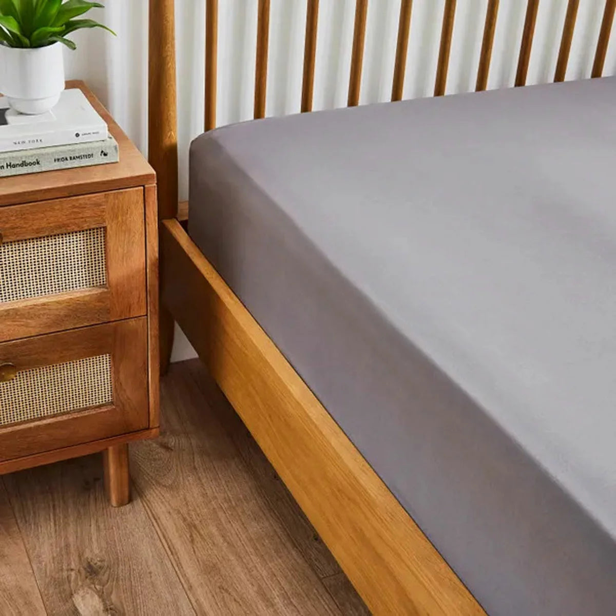 Hotel Signature 300 Thread Count Fitted Sheets 2 Pack, Double