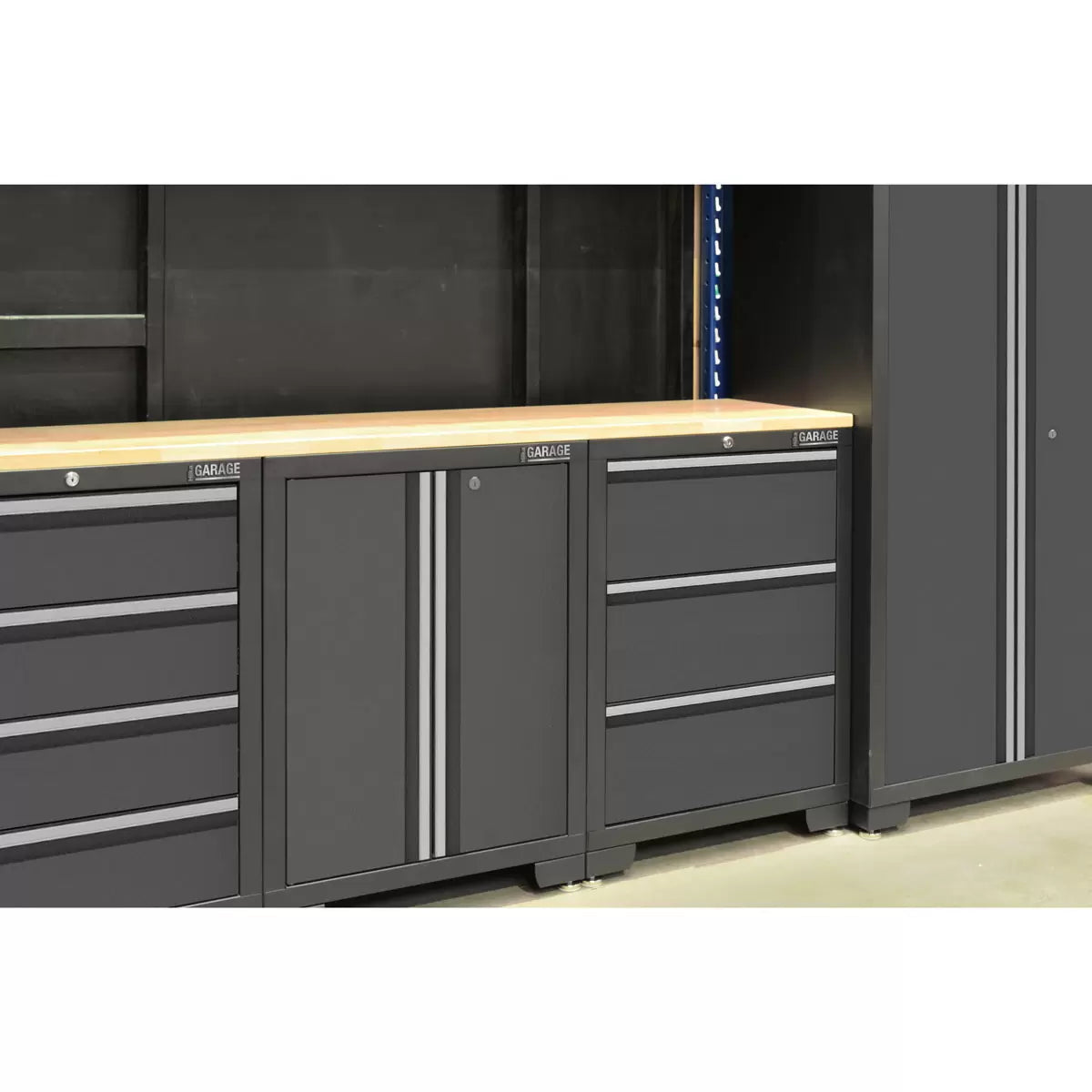 Hilka 24 Gauge Steel 9 Piece Cabinet Set