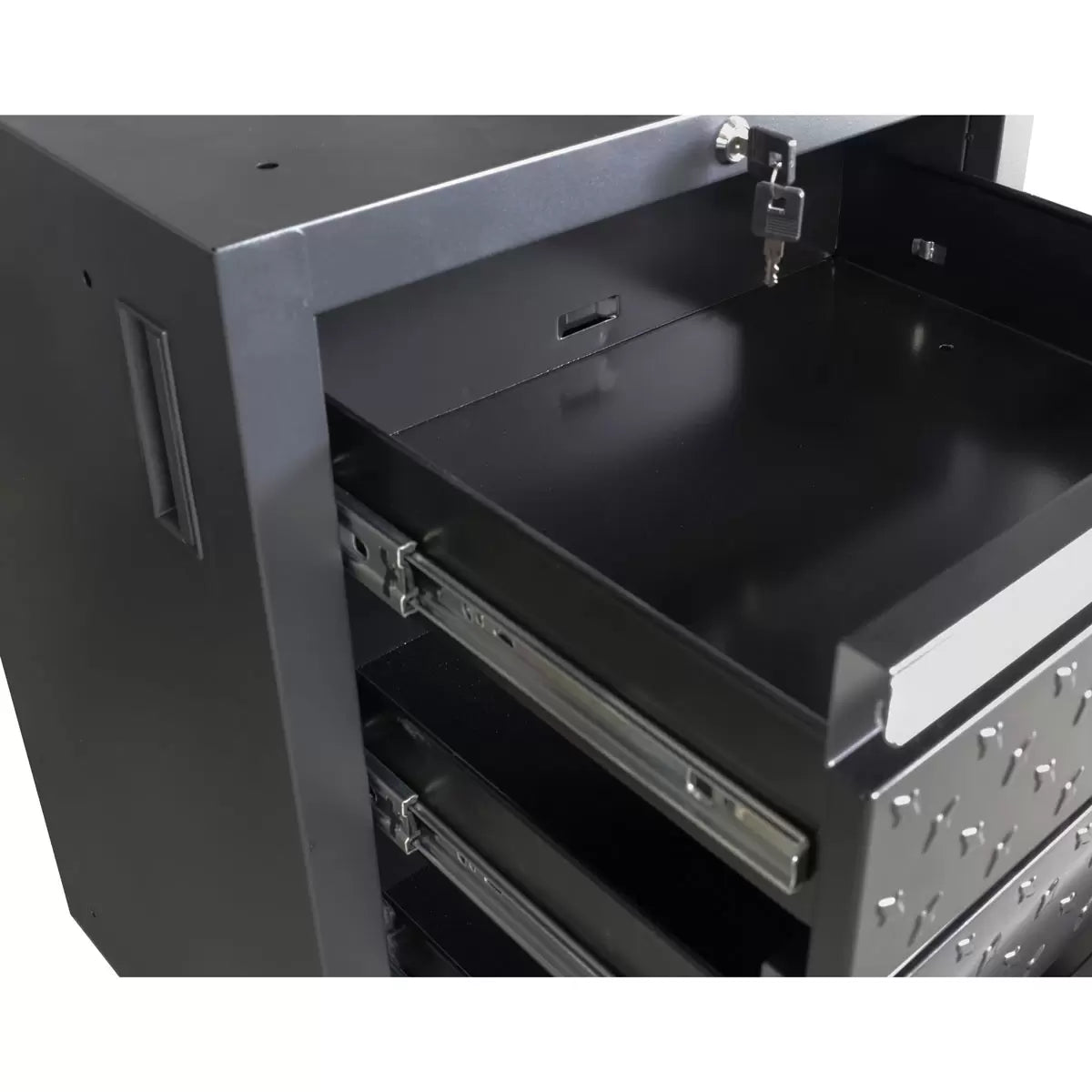 Hilka Garage Pro+ 24 Gauge Steel 9 Piece Cabinet Set