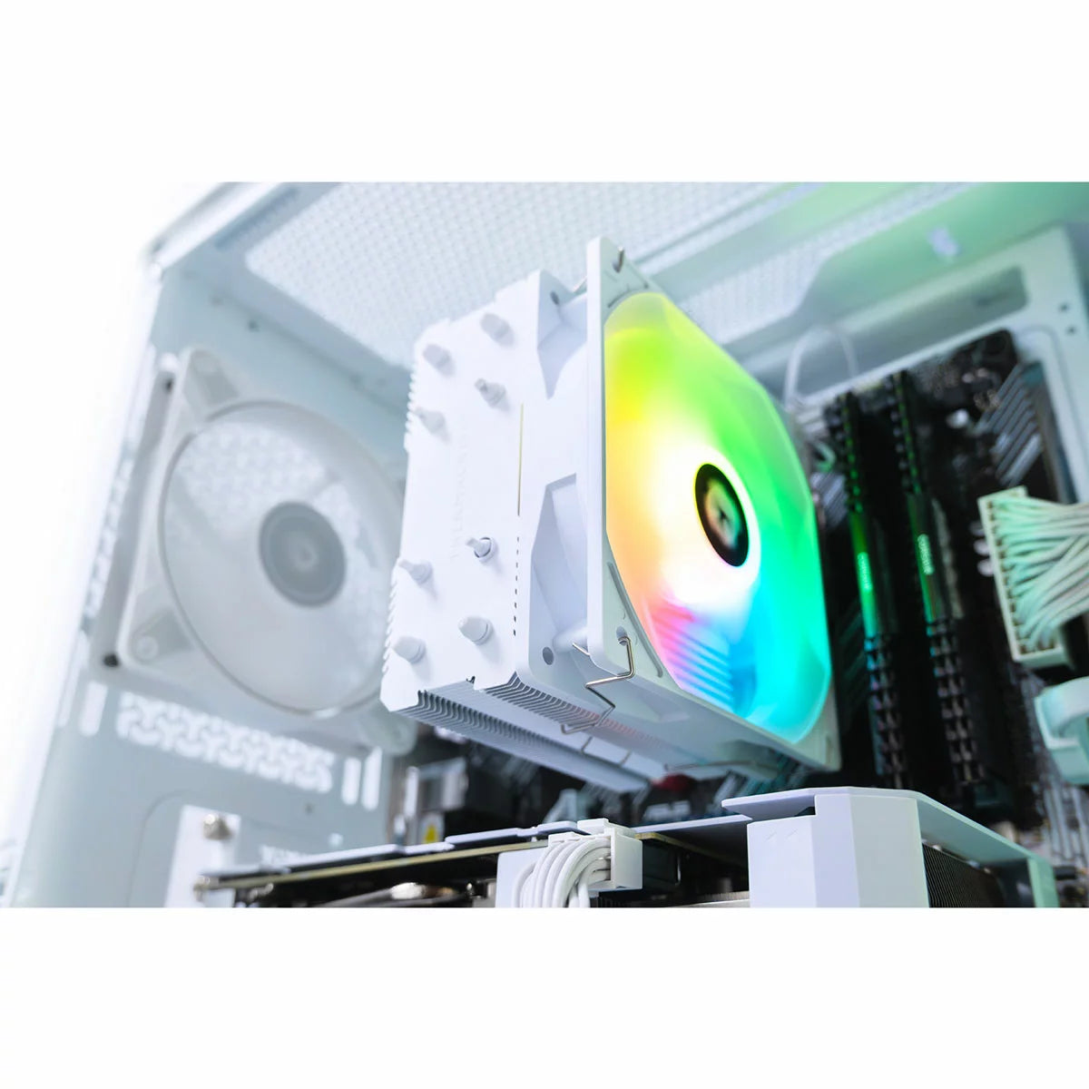 AWD-IT Frame 5, AMD Ryzen 5, 16GB RAM, 1TB SSD, NVIDIA GeForce RTX 5060, Gaming