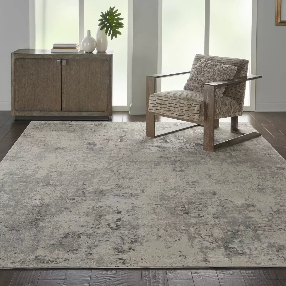 Rustic Textures Mottled Grey Rug in 3 Sizes