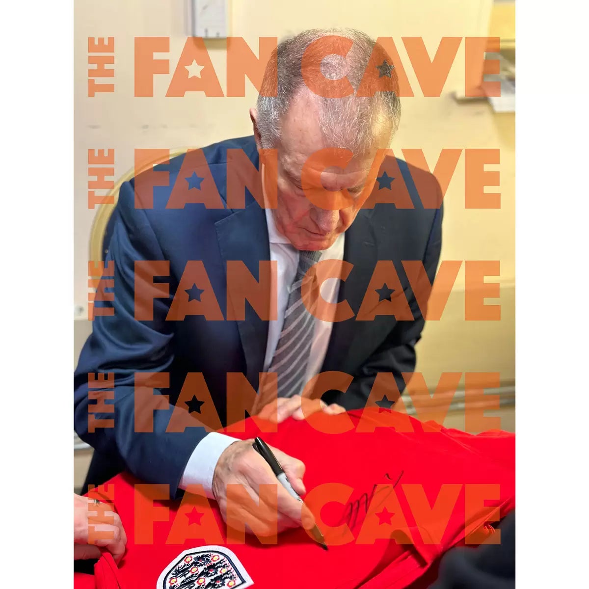 Geoff Hurst Signed Framed England Football Shirt including 1 Photo in 2 Options: White or Black Mount, view 5