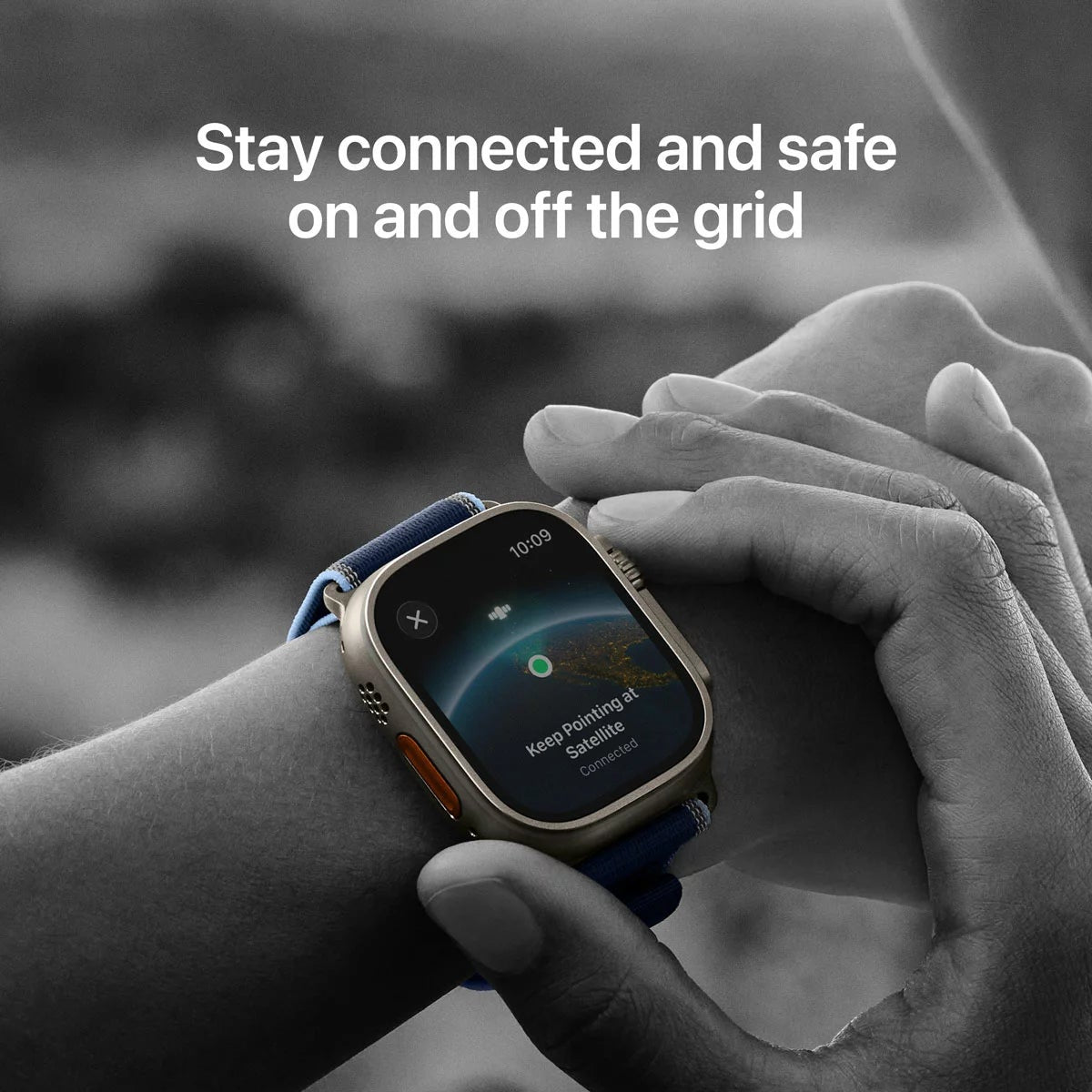 Apple Watch Ultra 3 GPS + Cellular, 49mm Titanium Case with Black Alpine Loop, view 3