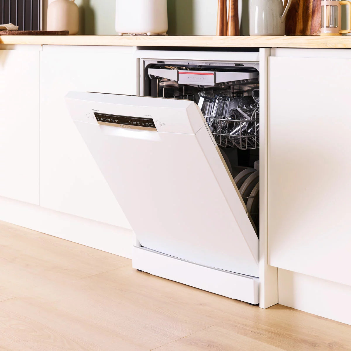 Bosch SMS4EMW06G Series 4 Freestanding 14 Place Setting Dishwasher, B Rated