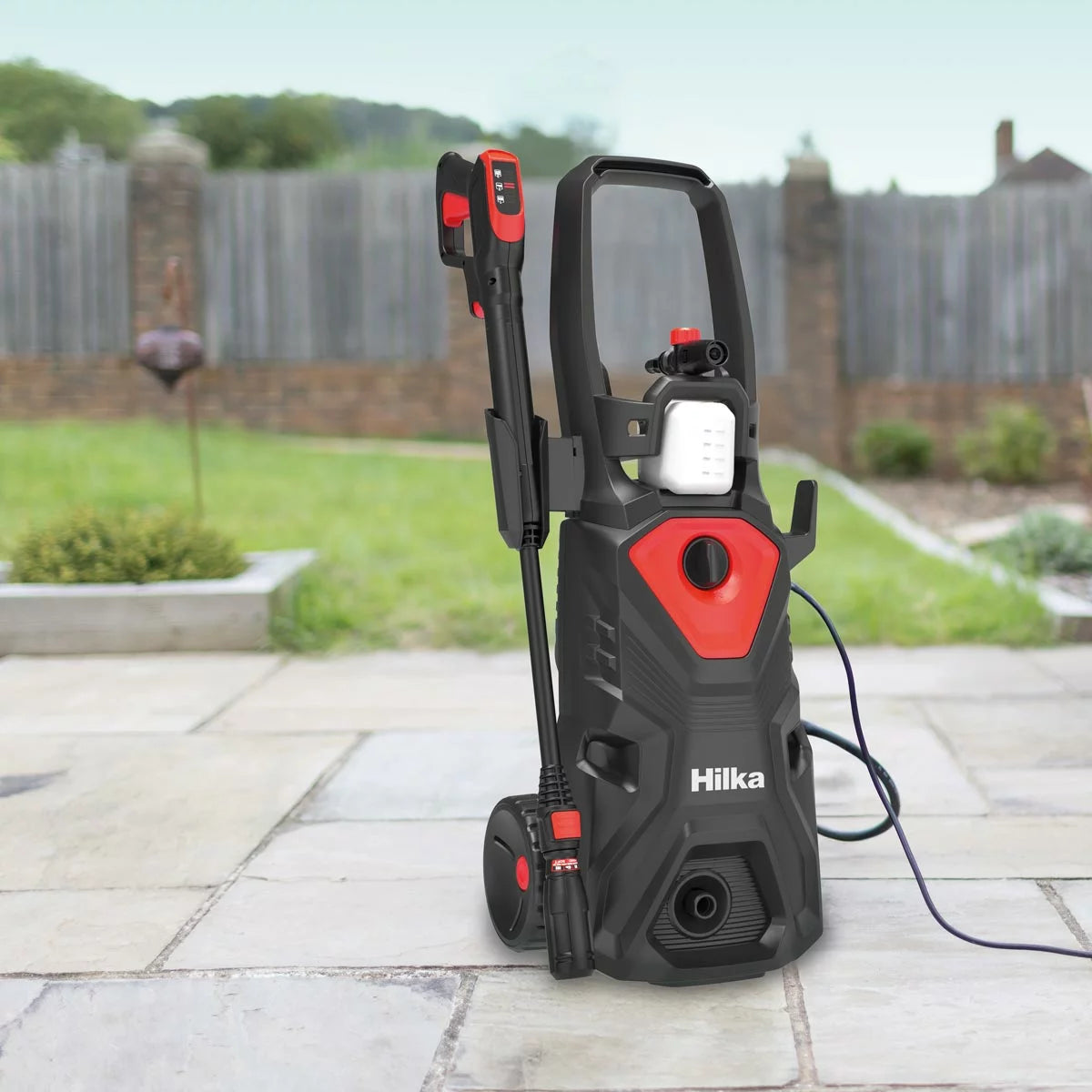 Hilka 2, 000W / 160 Bar Control Pressure Washer with Patio Cleaner
