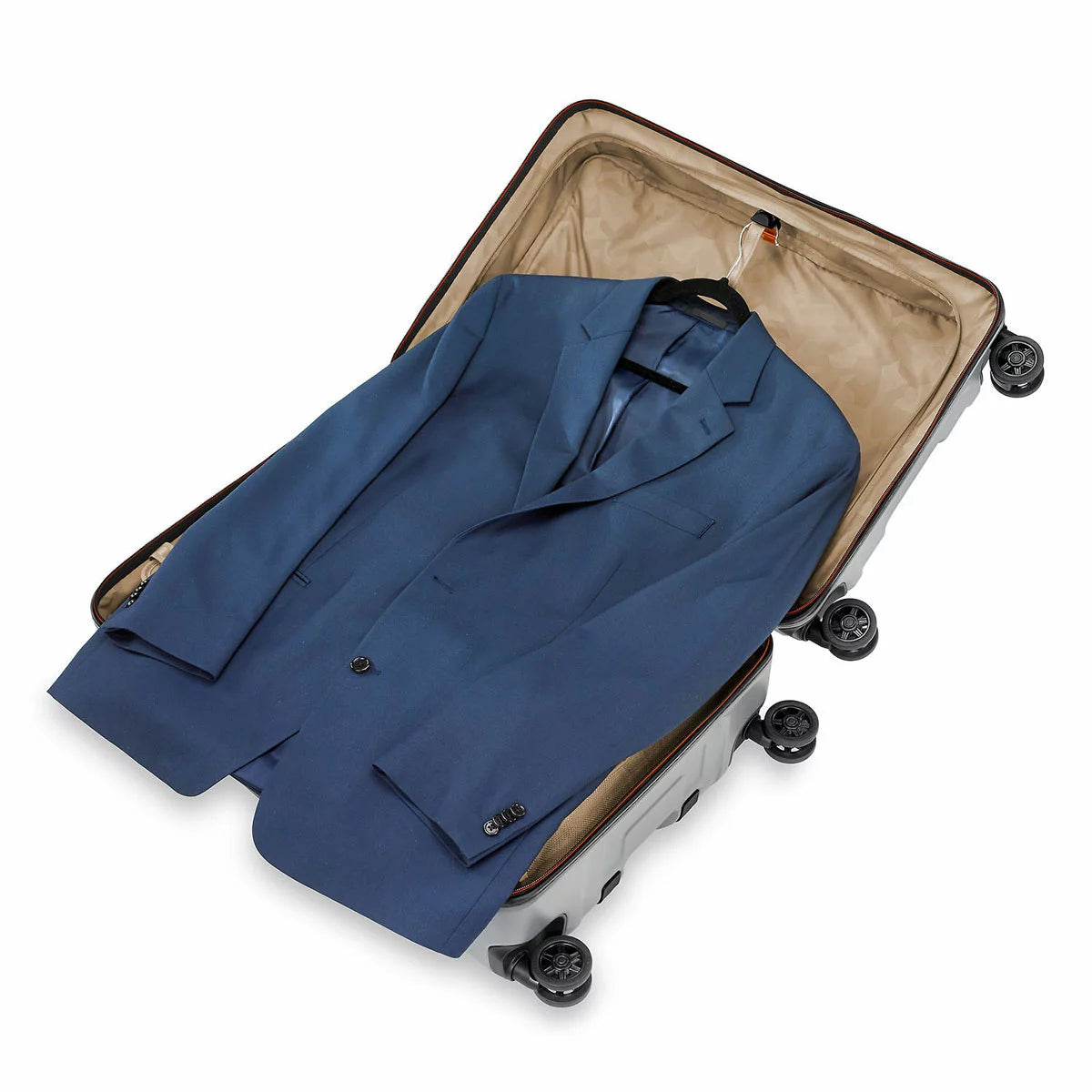 Briggs & Riley Torq 70cm Medium Spinner Suitcase