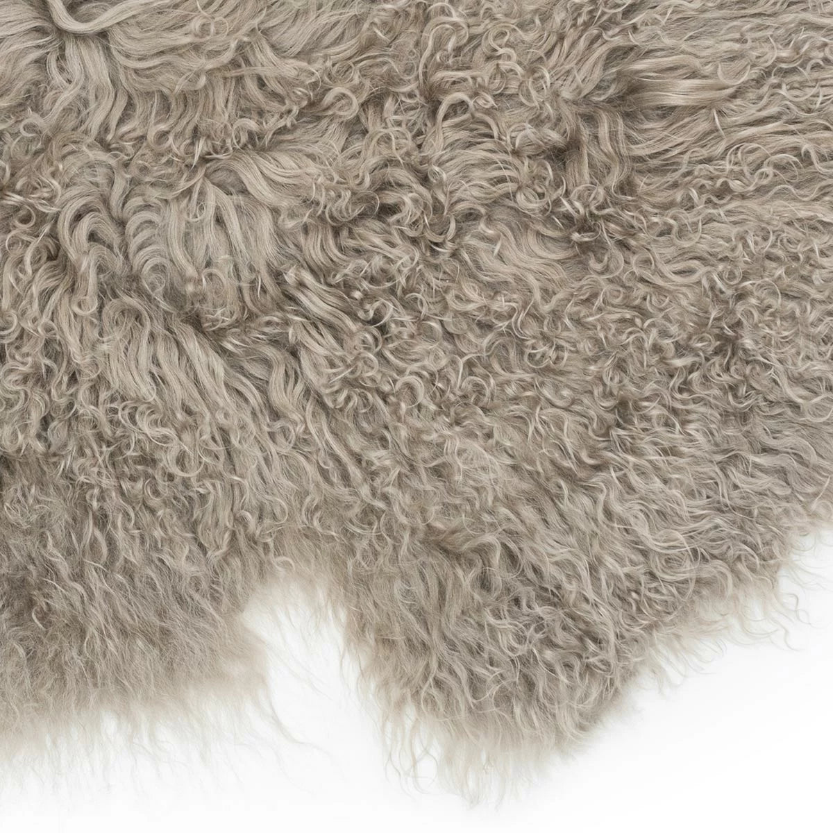 Bowron Tibetan Sheepskin Rug, 60 x 90 cm