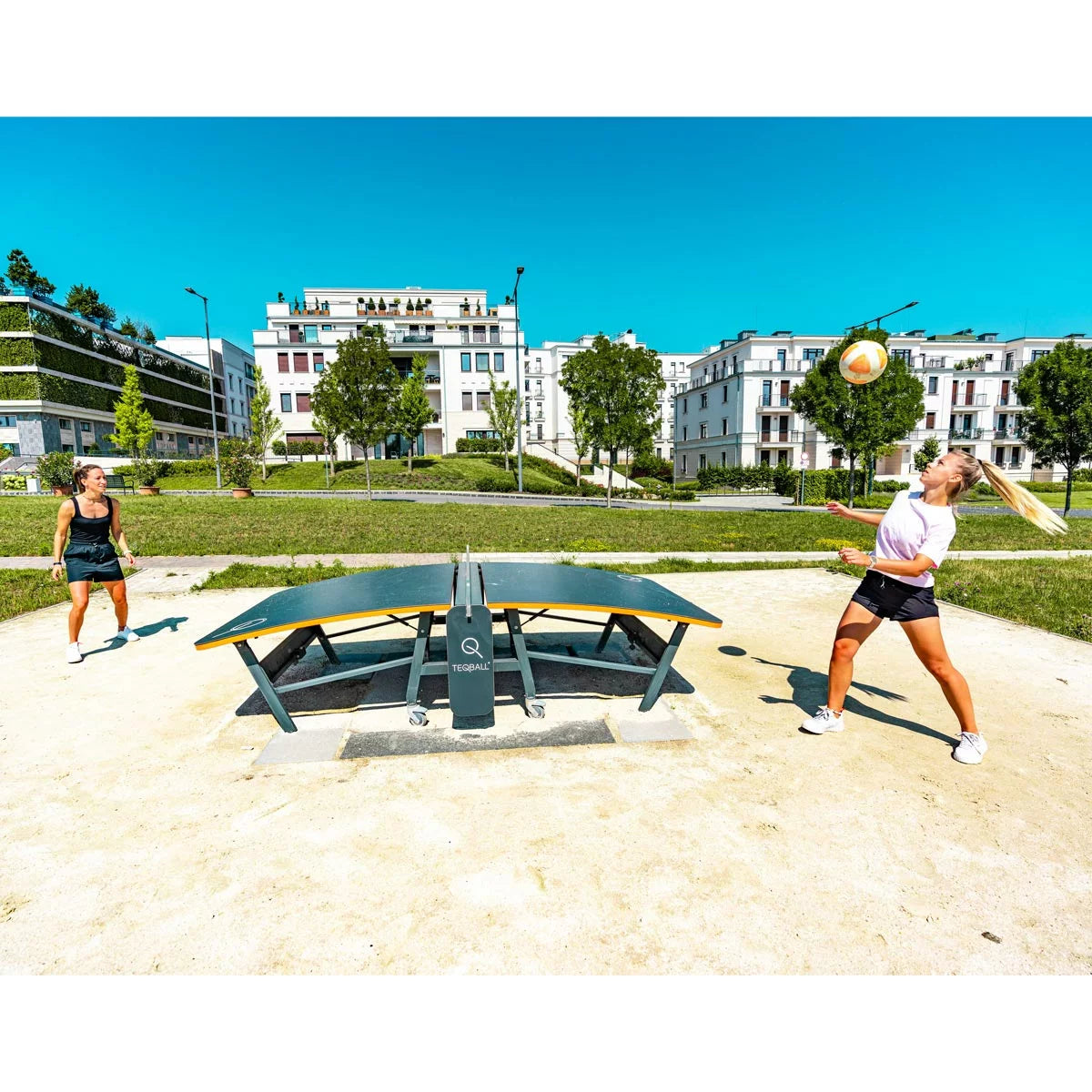TEQ Smart Table