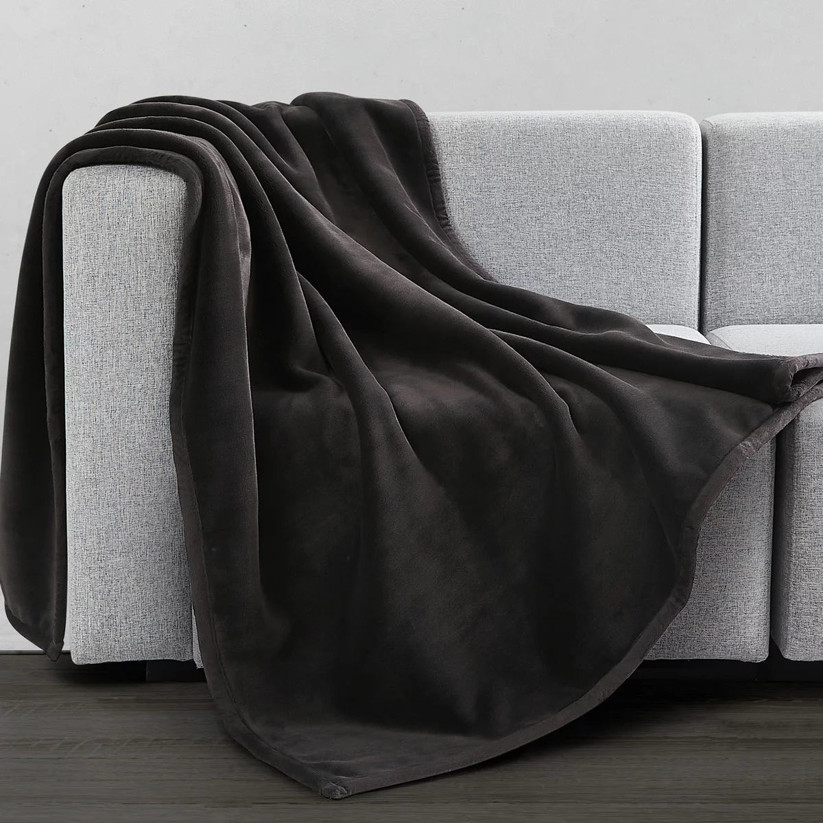 Coco Plush Throw, 152 x 177 cm
